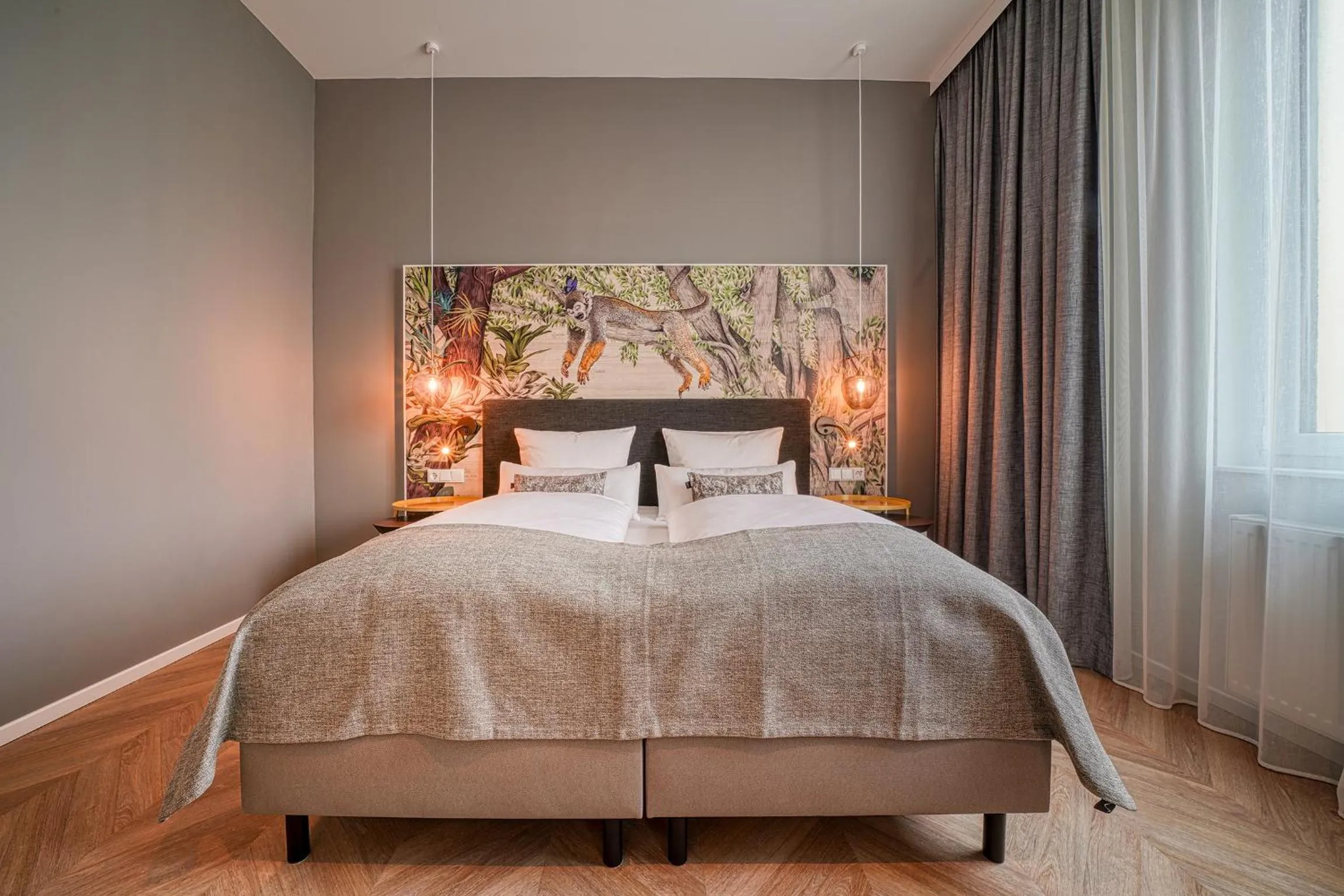 Photo of the whole room, Bed in NinetyNine Augsburg