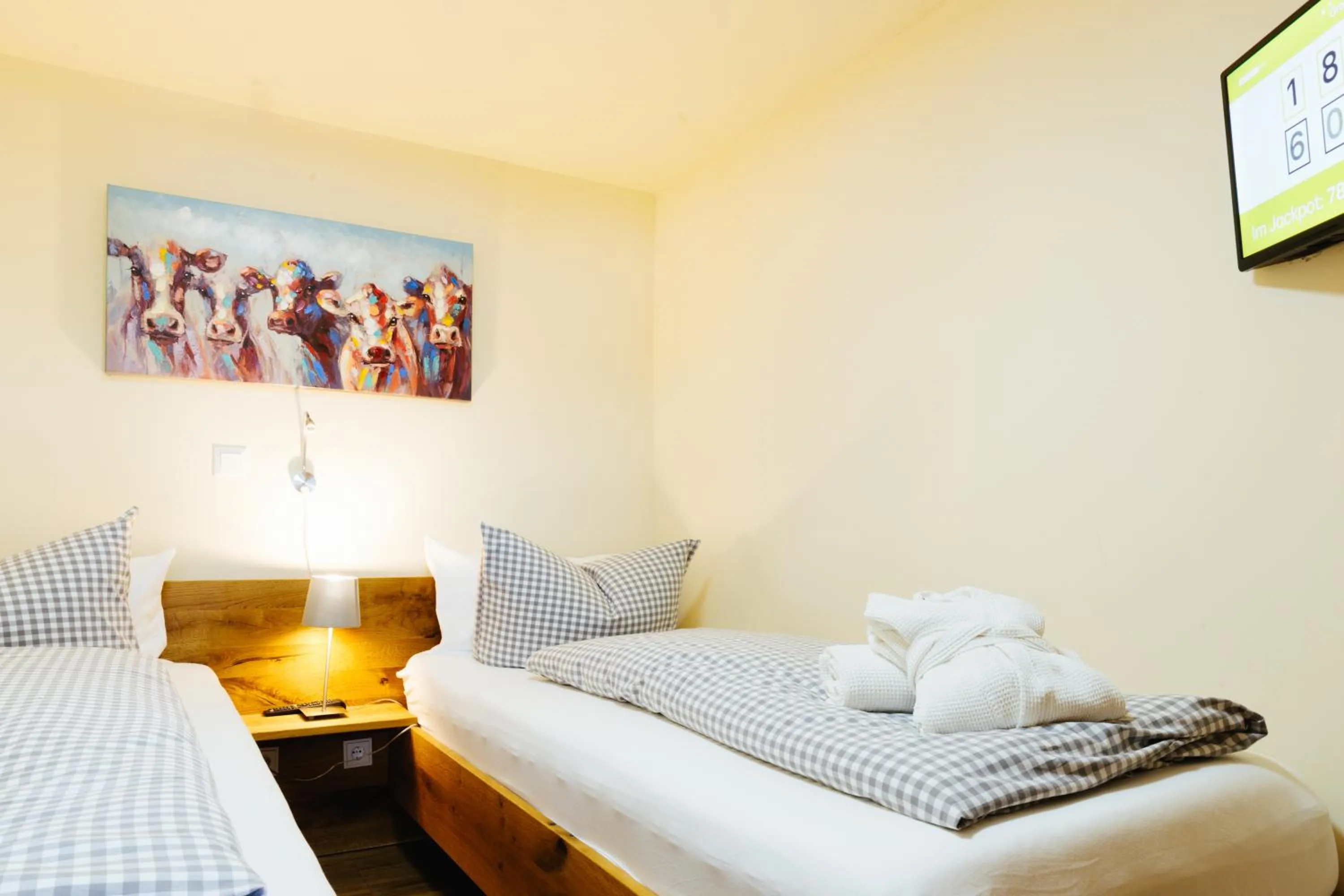 Bed in Apartmenthotel Oberstdorf