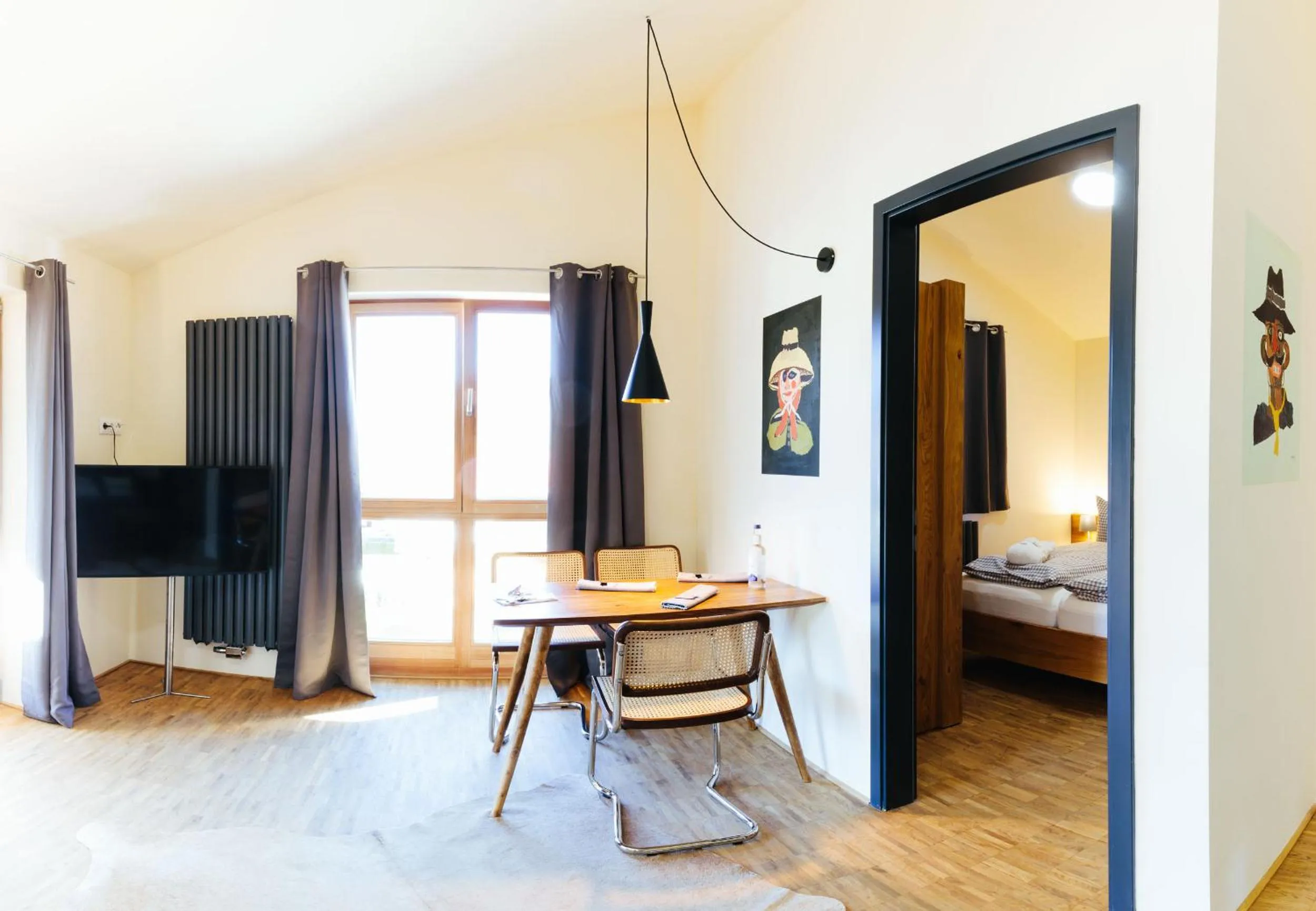 Dining area, Bed in Apartmenthotel Oberstdorf