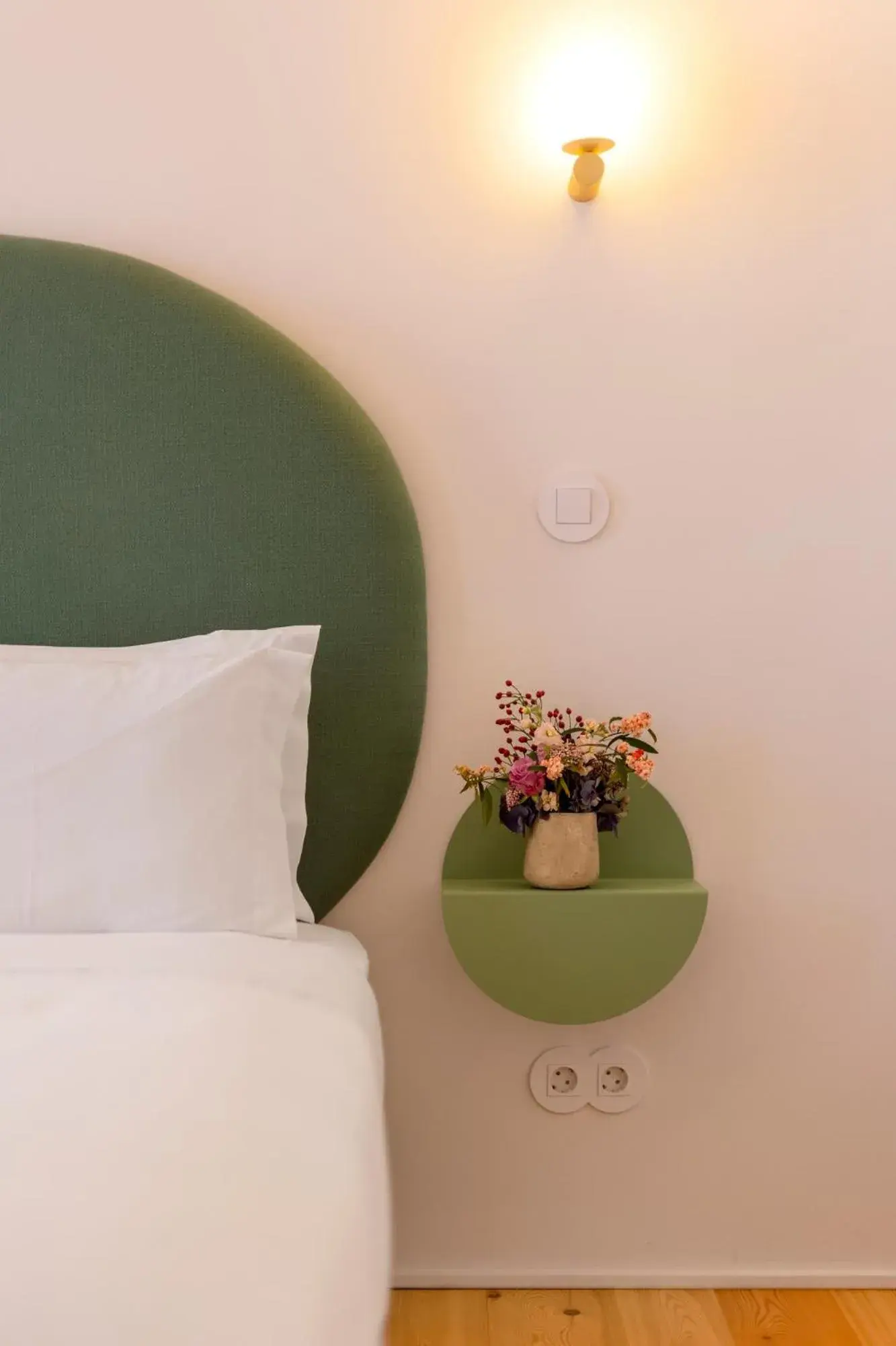 Bedroom, Bed in Lisbon Serviced Apartments - Estrela Bedroom, Bed in Lisbon Serviced Apartments - Estrela