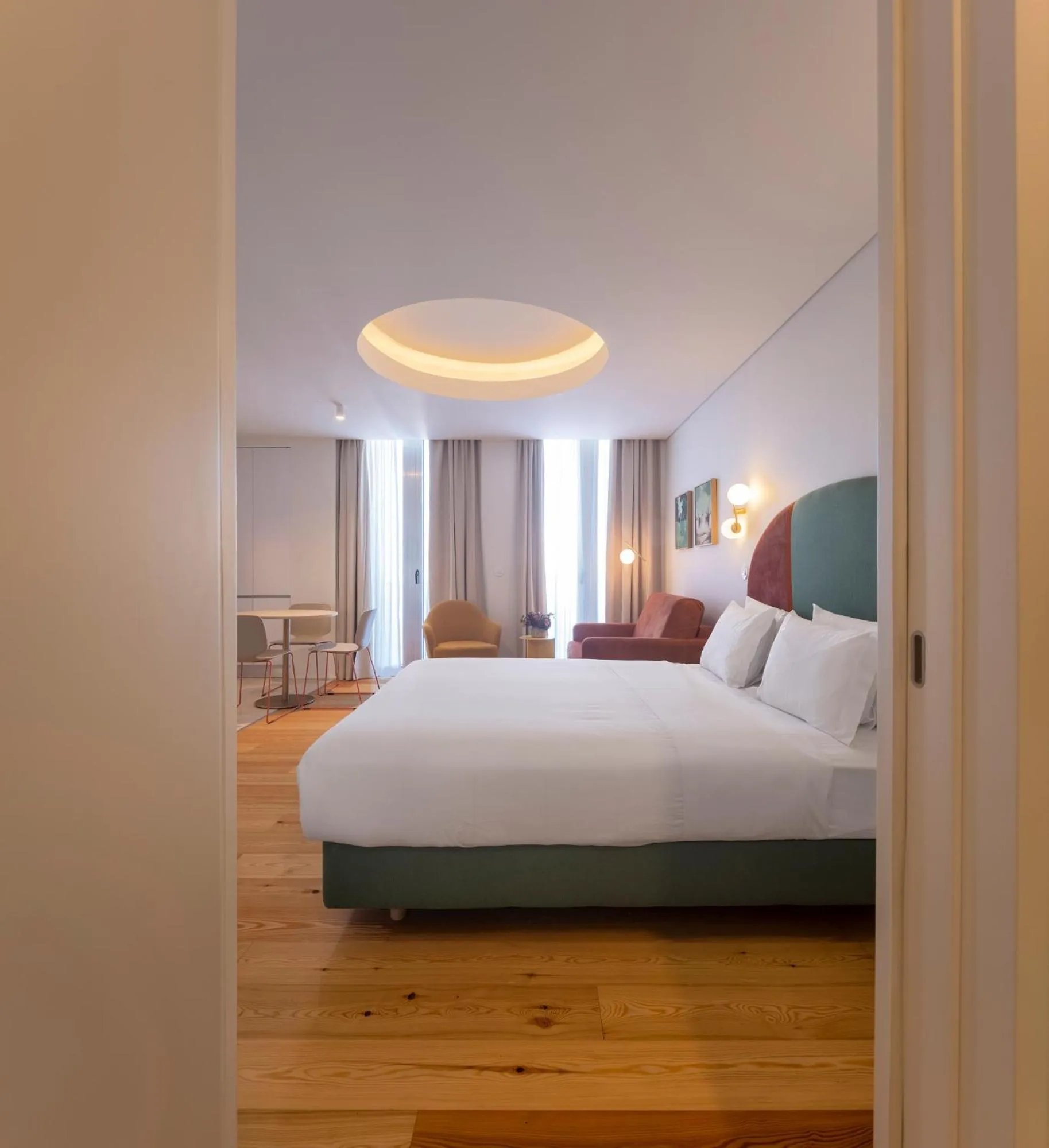 Bedroom, Bed in Lisbon Serviced Apartments - Estrela