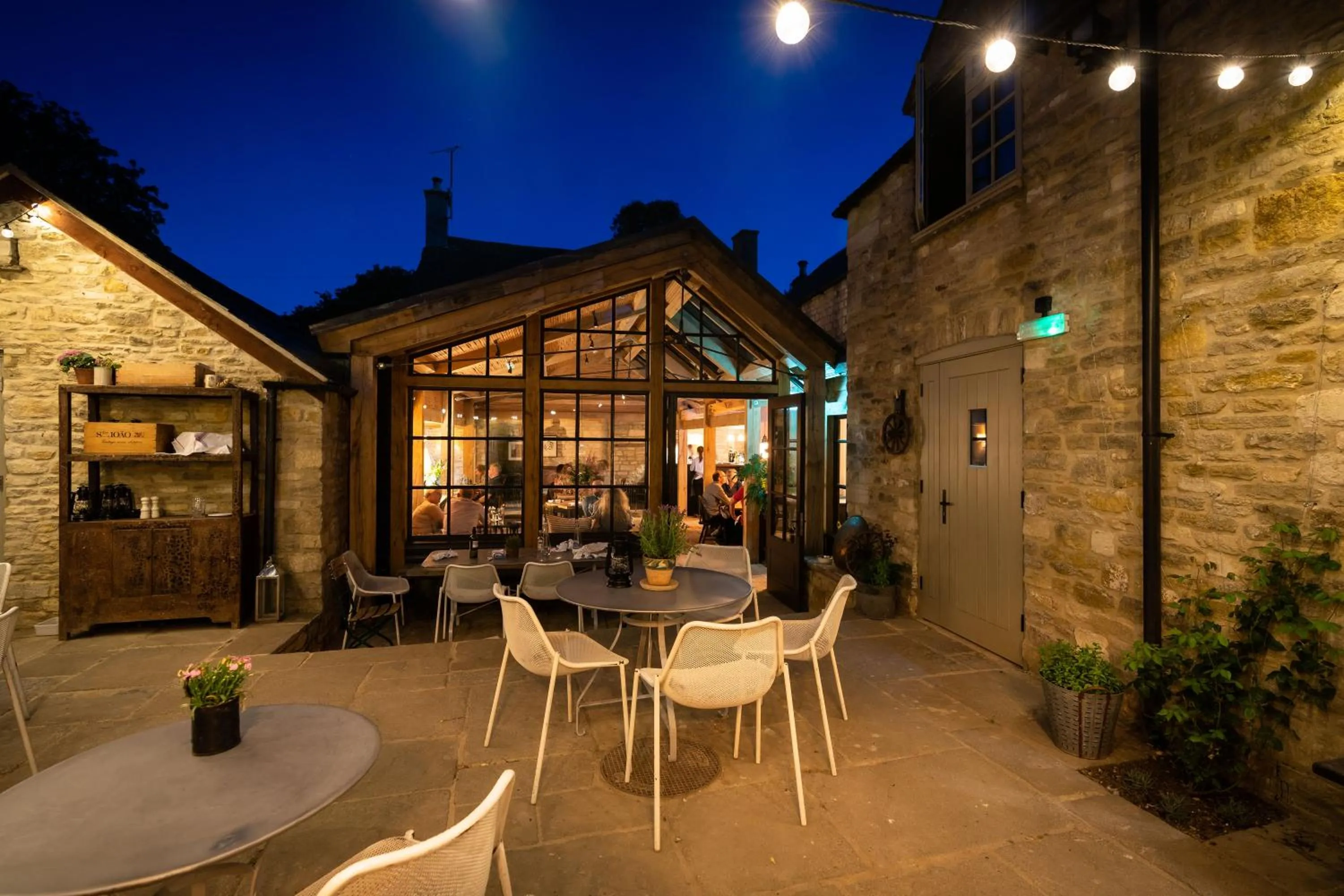 Patio in Royal Oak Ramsden