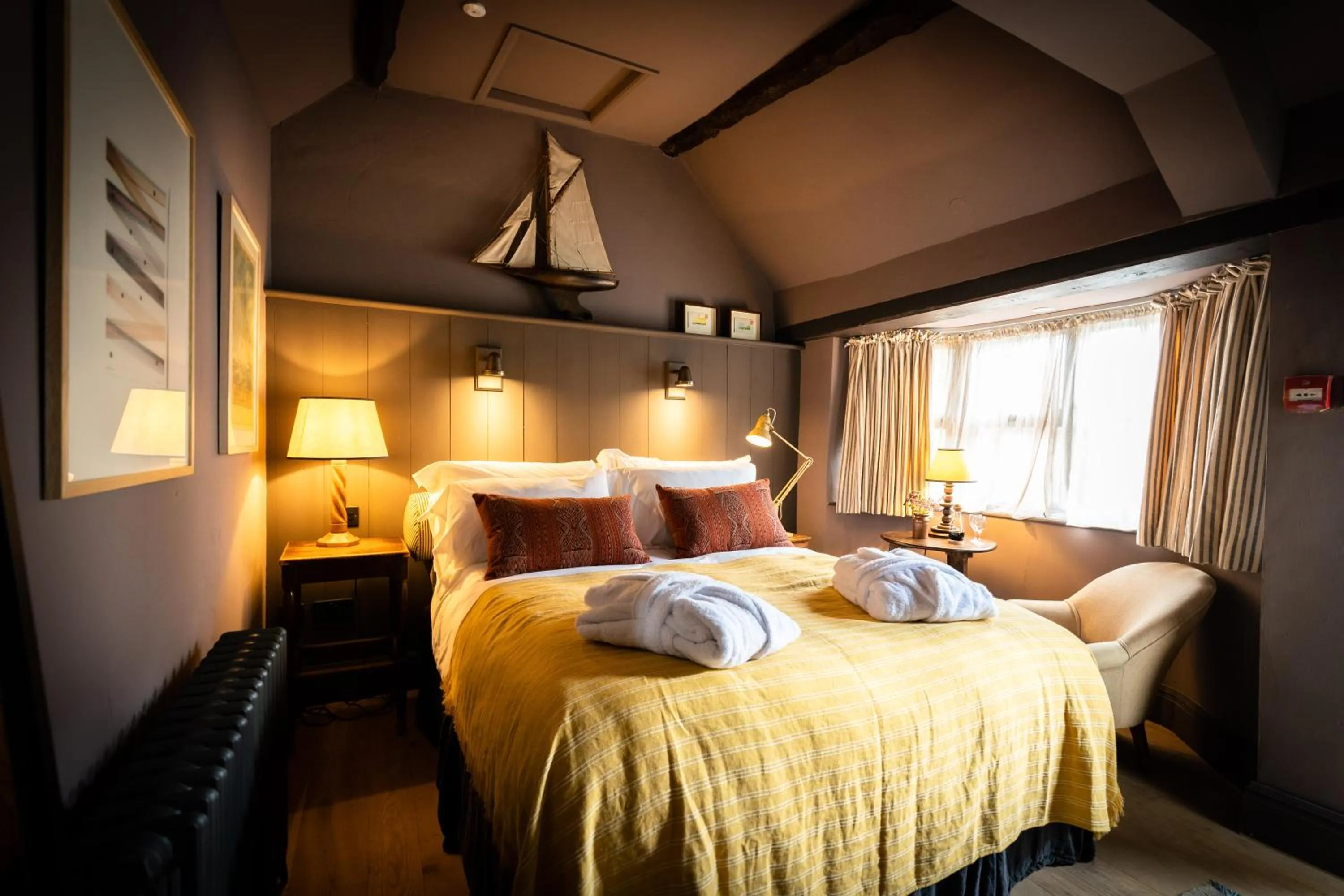 Bedroom, Bed in Royal Oak Ramsden