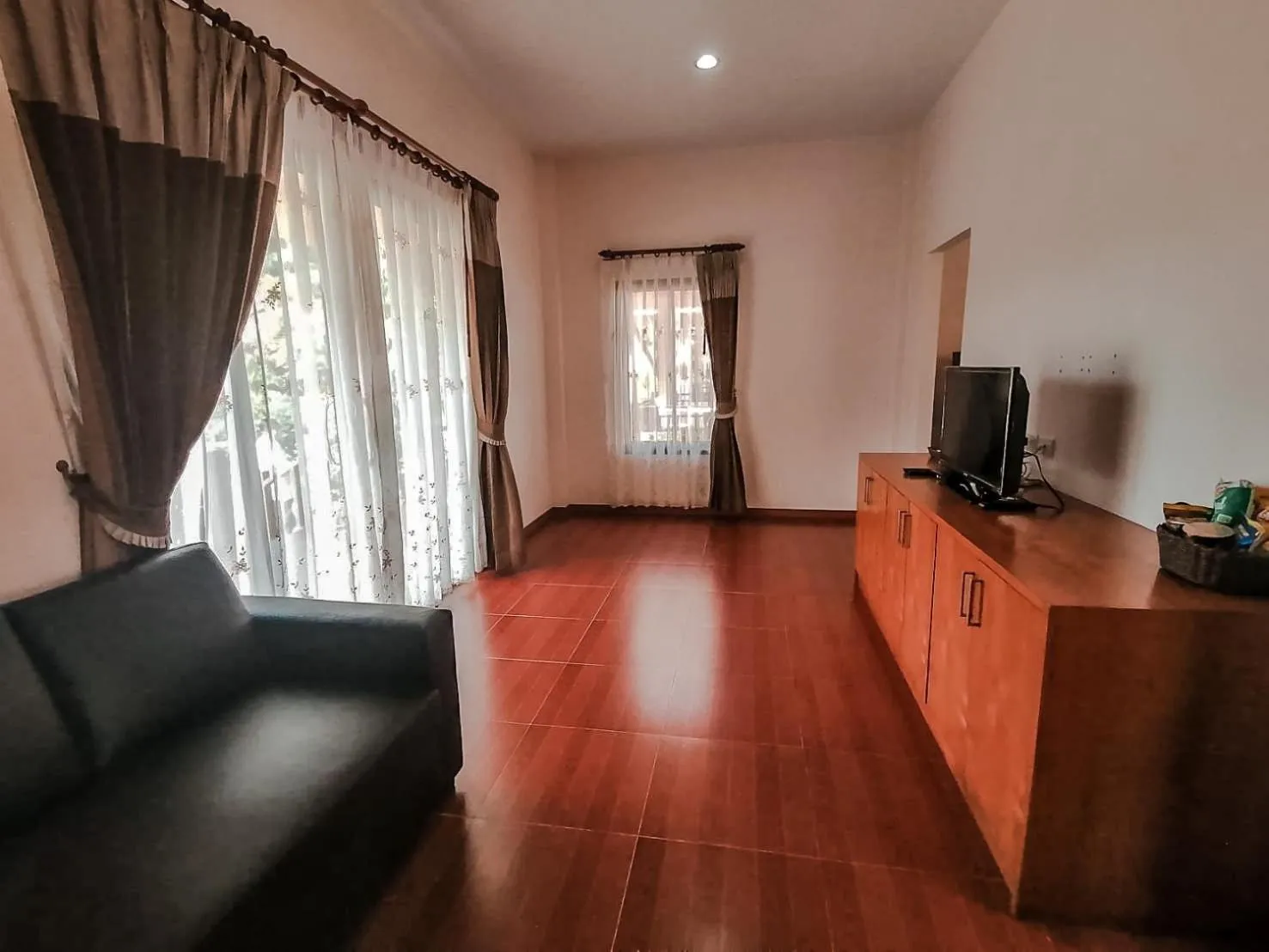 Chaithalay Khanom Resort