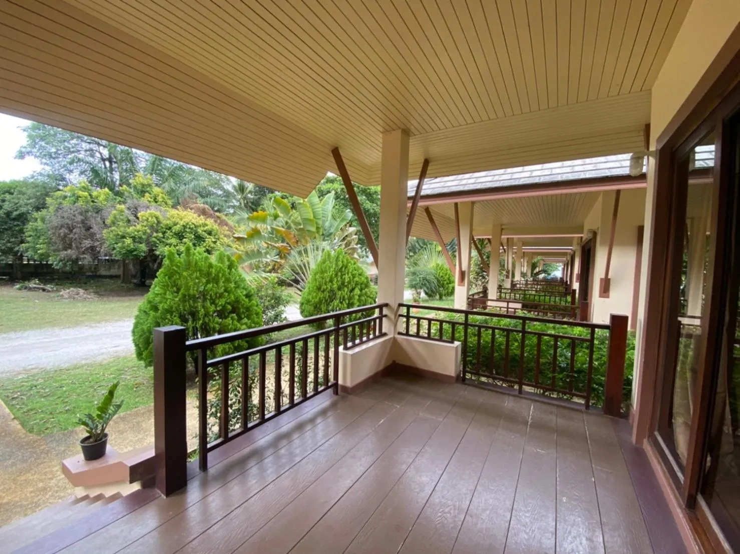 Chaithalay Khanom Resort