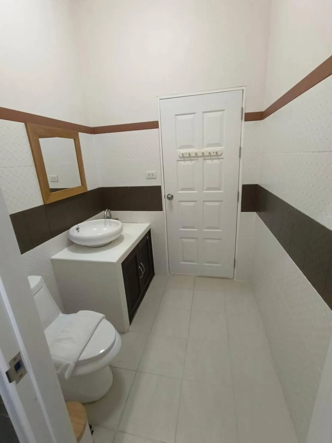 Toilet in Chaithalay Khanom Resort