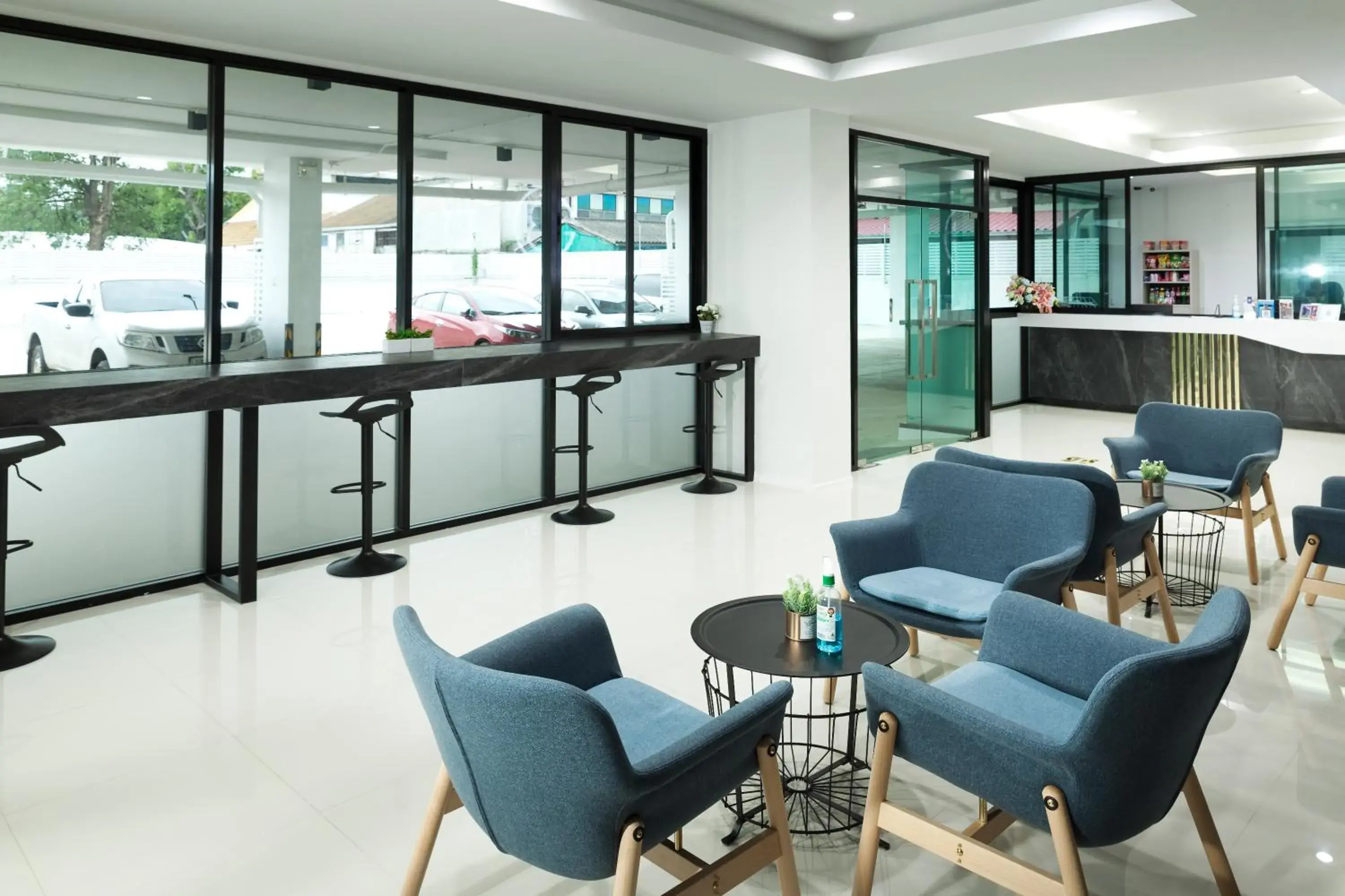 Lobby or reception in B Hotel Lobby or reception in B Hotel