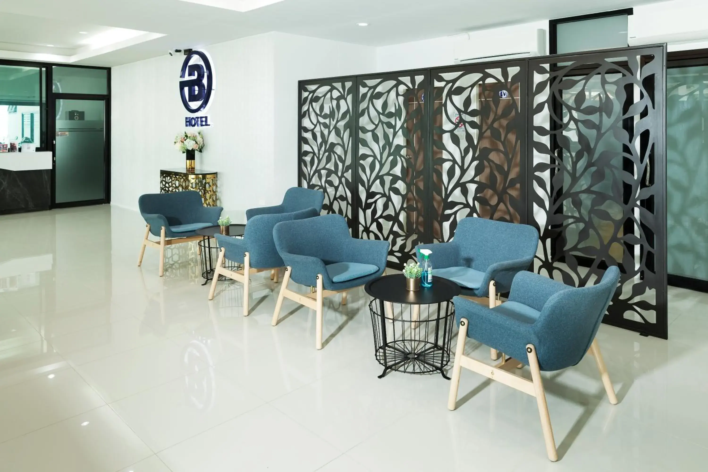 Lobby or reception in B Hotel Lobby or reception in B Hotel