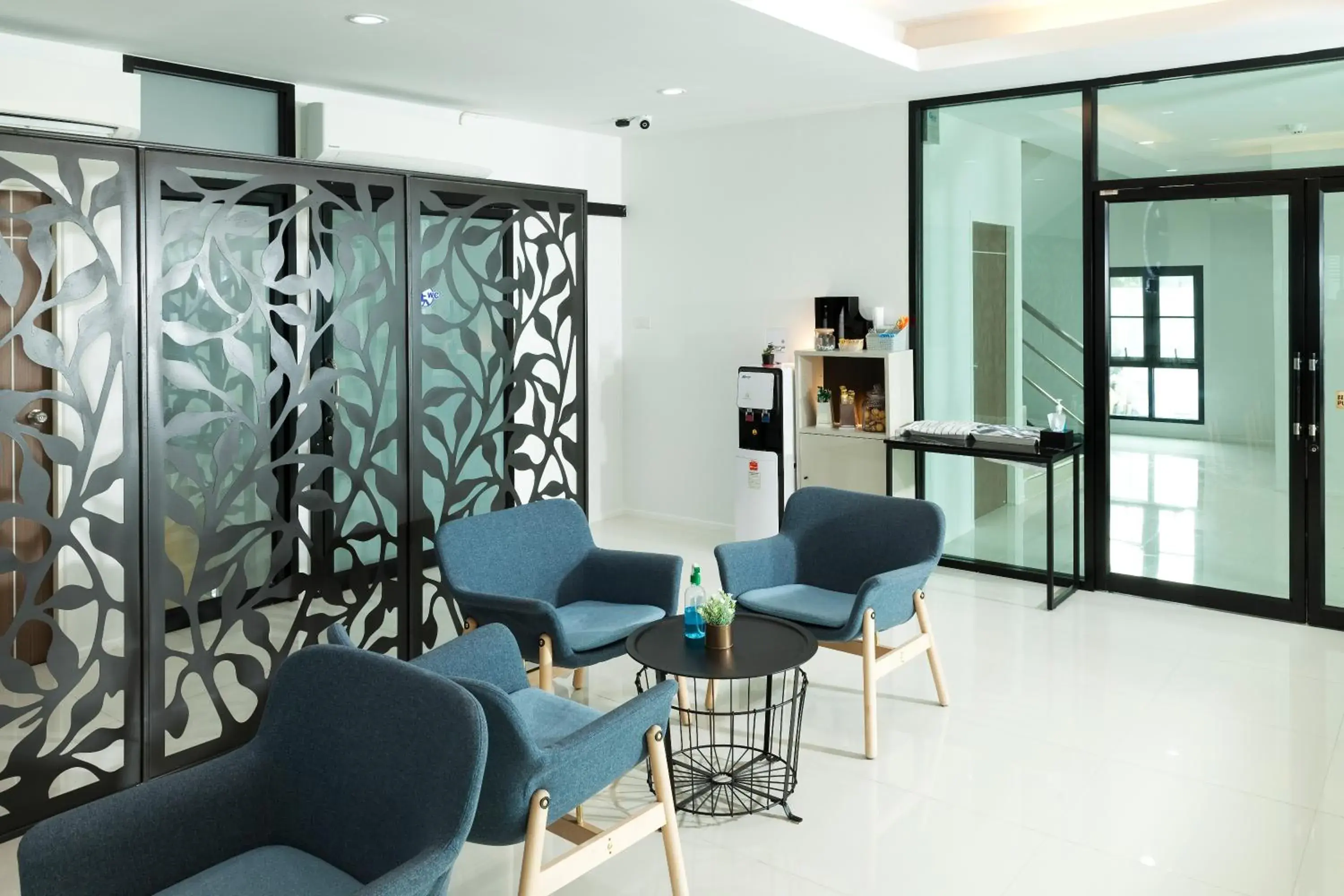 Lobby or reception in B Hotel Lobby or reception in B Hotel