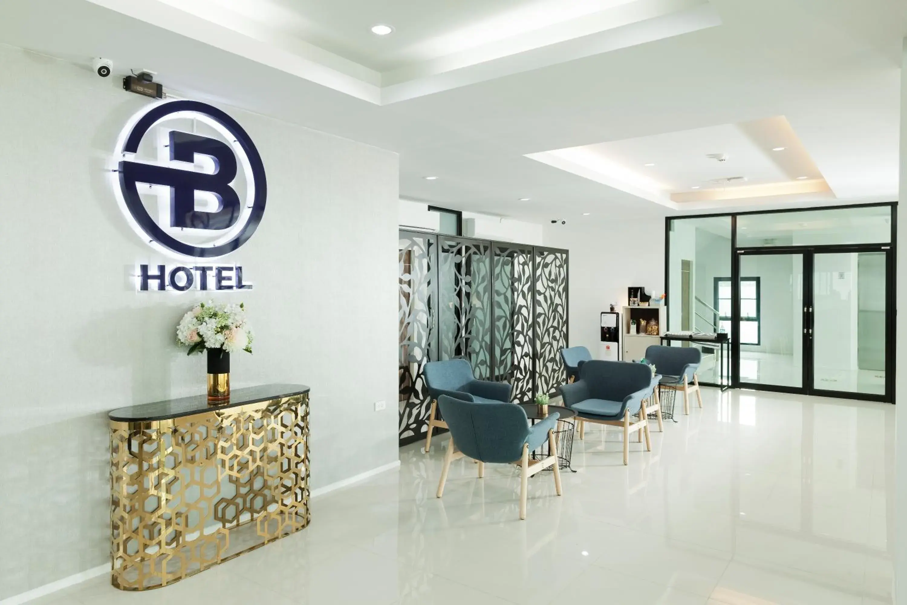 Lobby or reception in B Hotel Lobby or reception in B Hotel