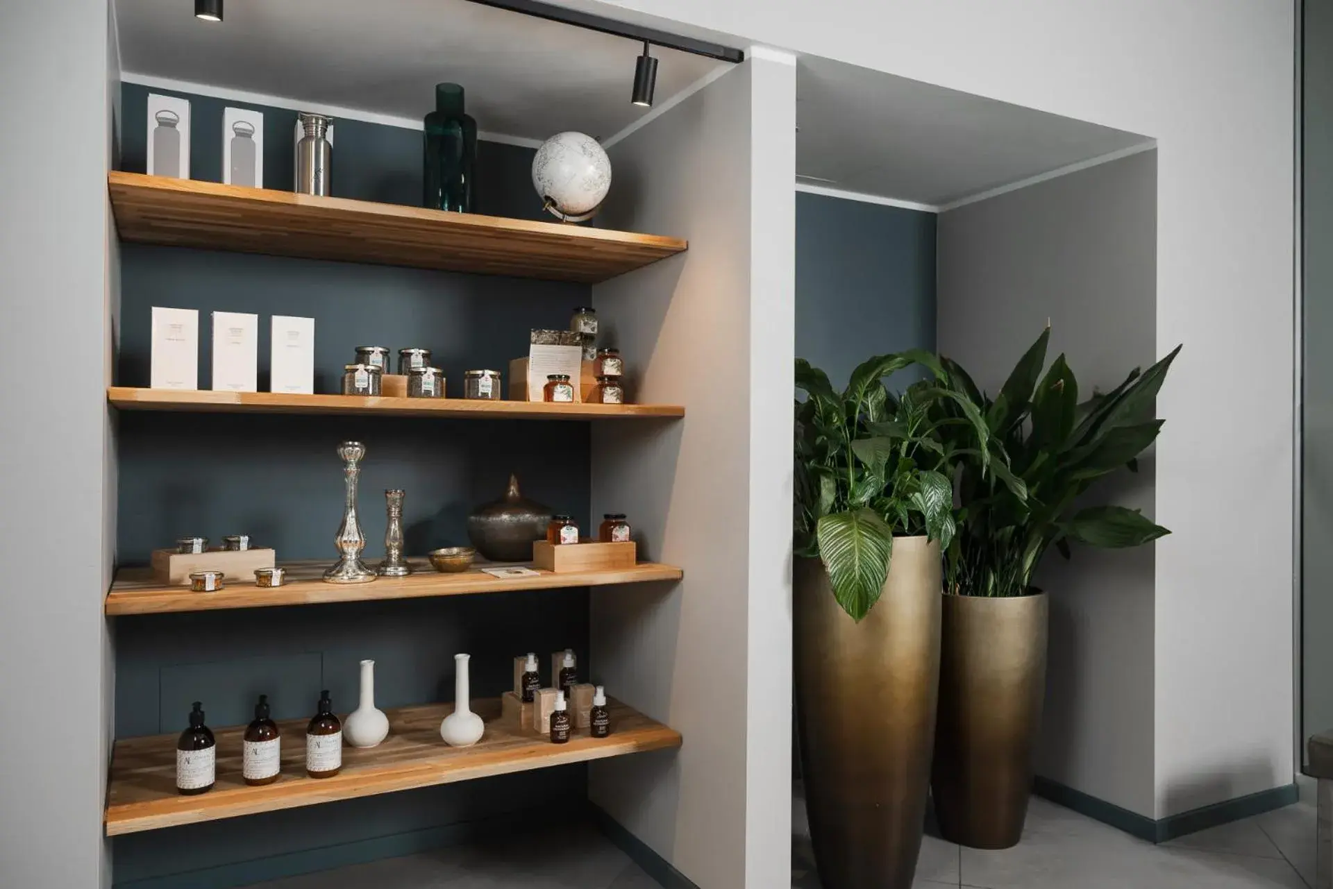 Lobby or reception in Hotel Admiral Lugano Lobby or reception in Hotel Admiral Lugano