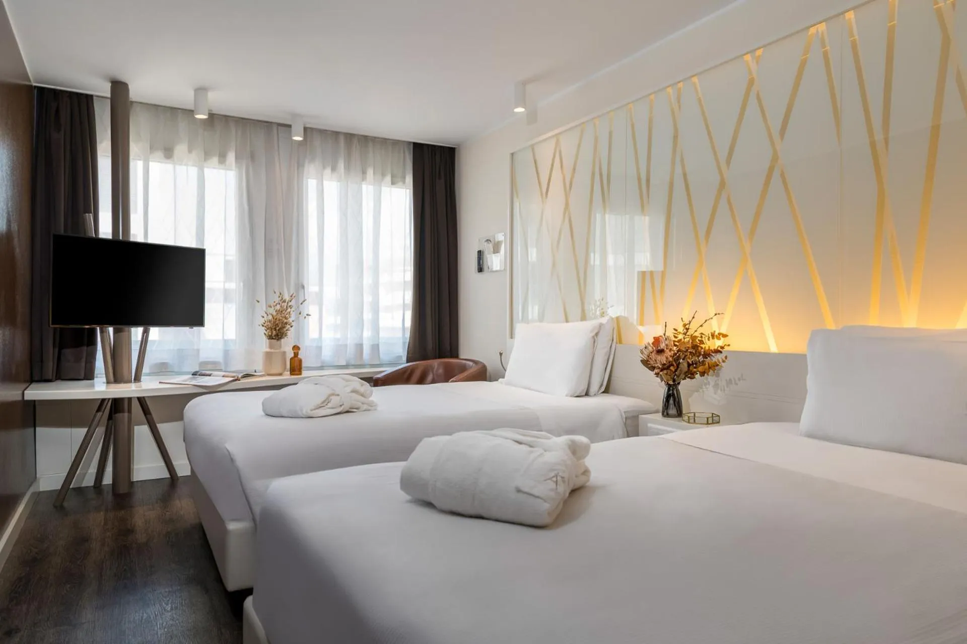 Bed in Hotel Admiral Lugano