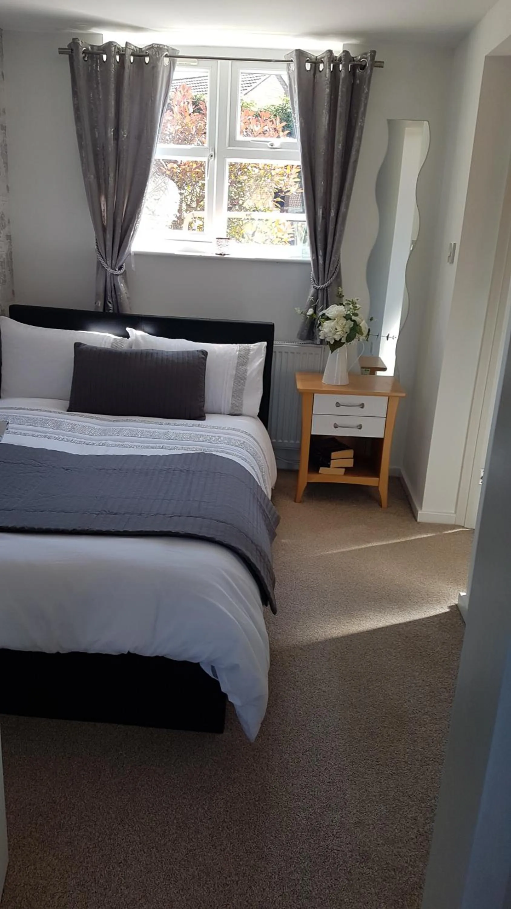 Bed in Debonair bnb @33