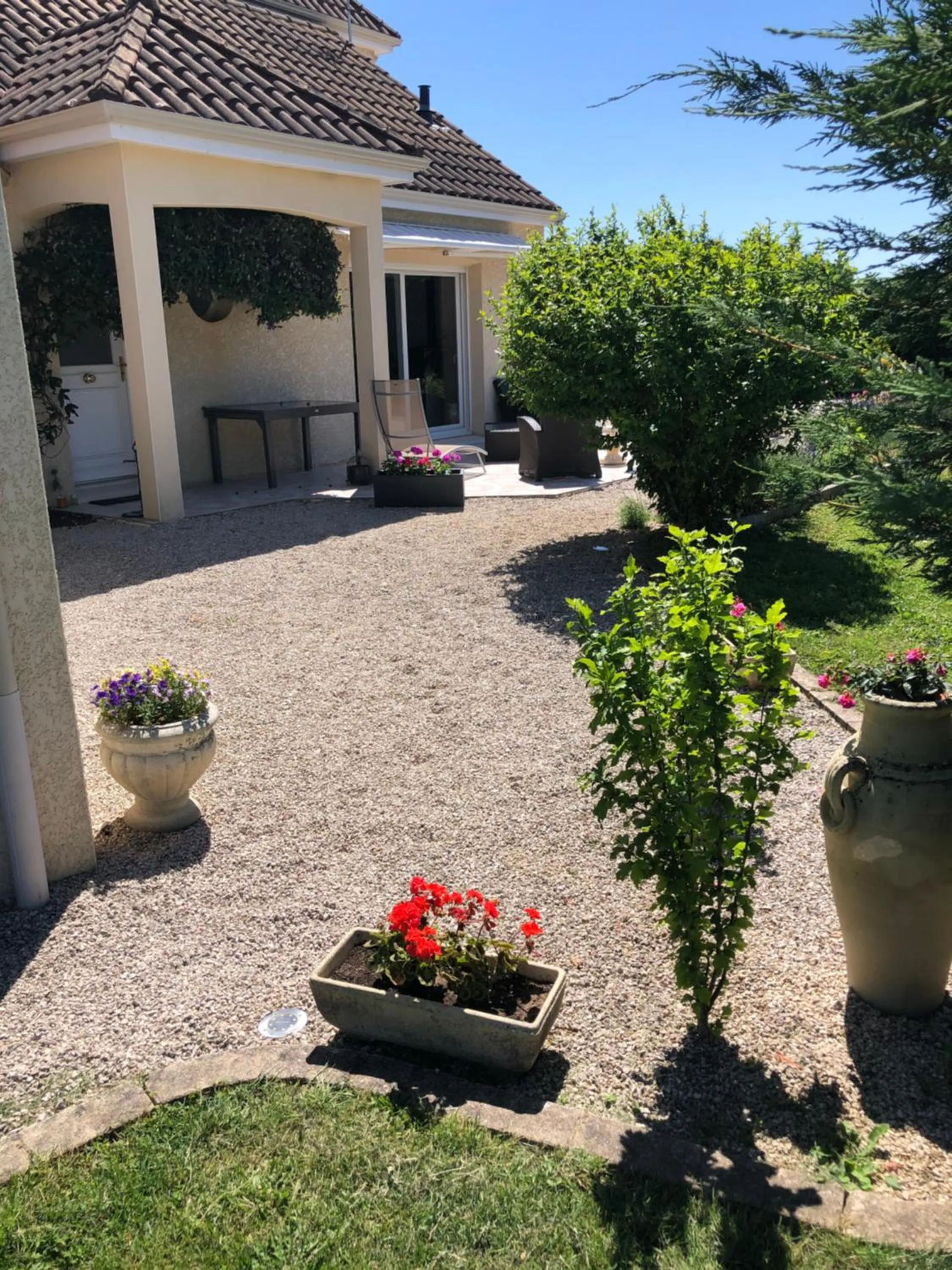 Property building in NAT&LYS