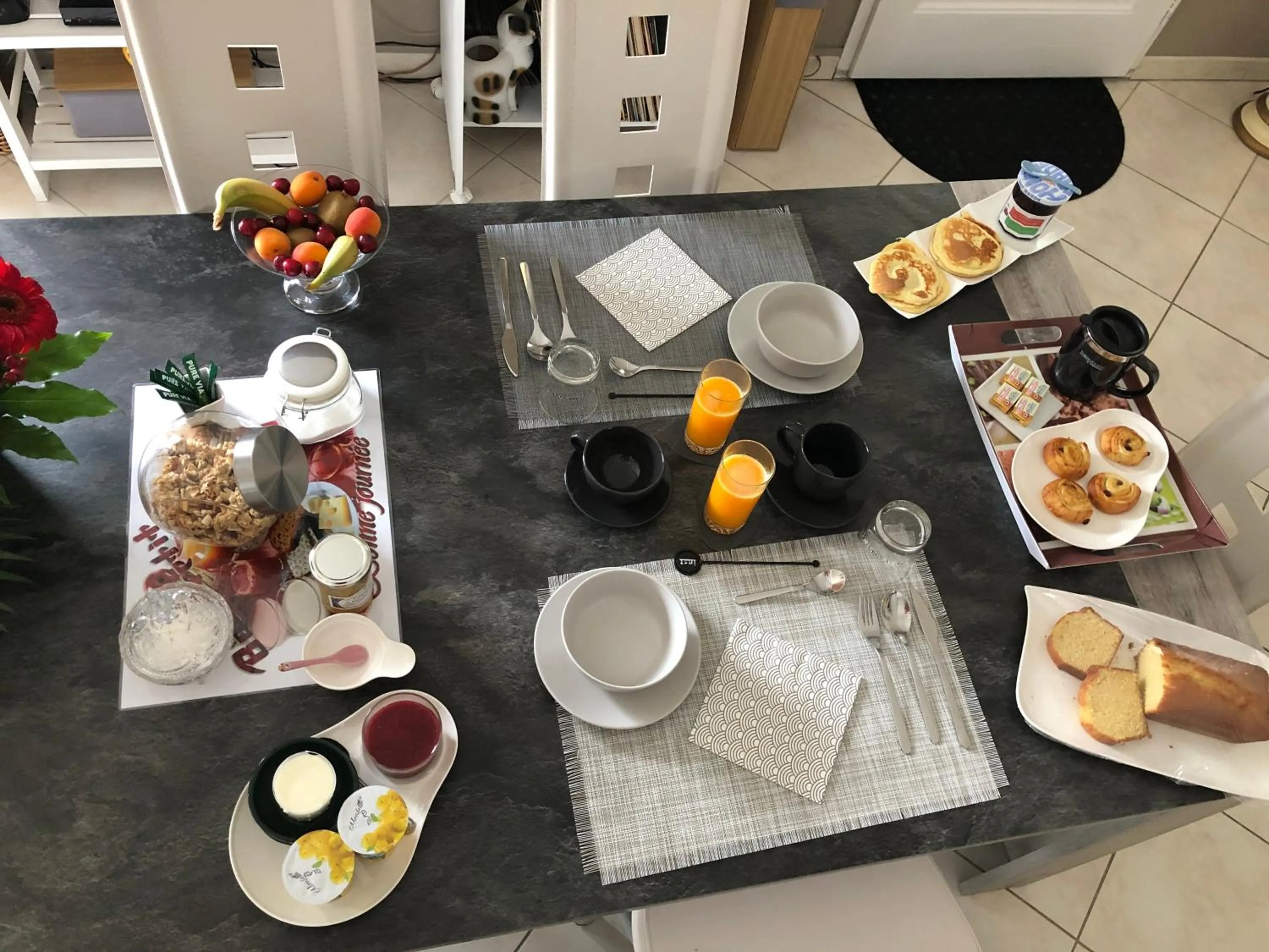 Breakfast in NAT&LYS