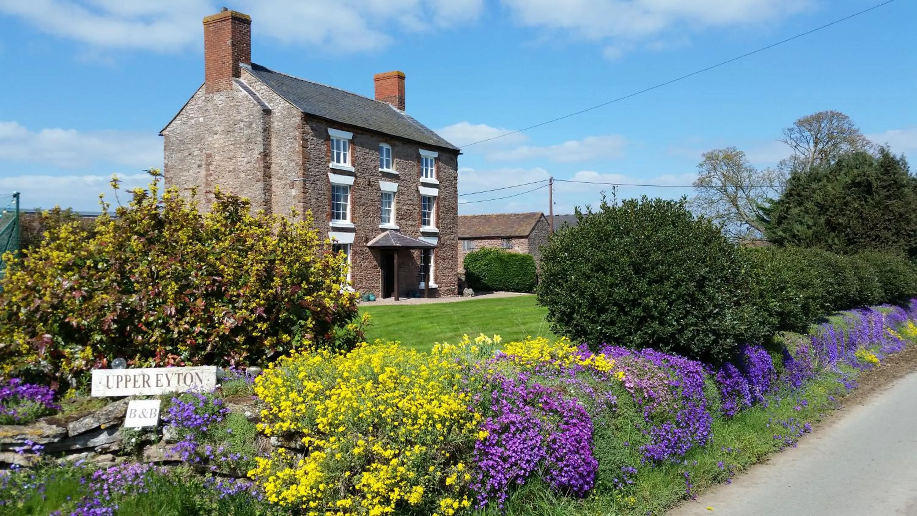 Property building in Upper Eyton Farmhouse B&B