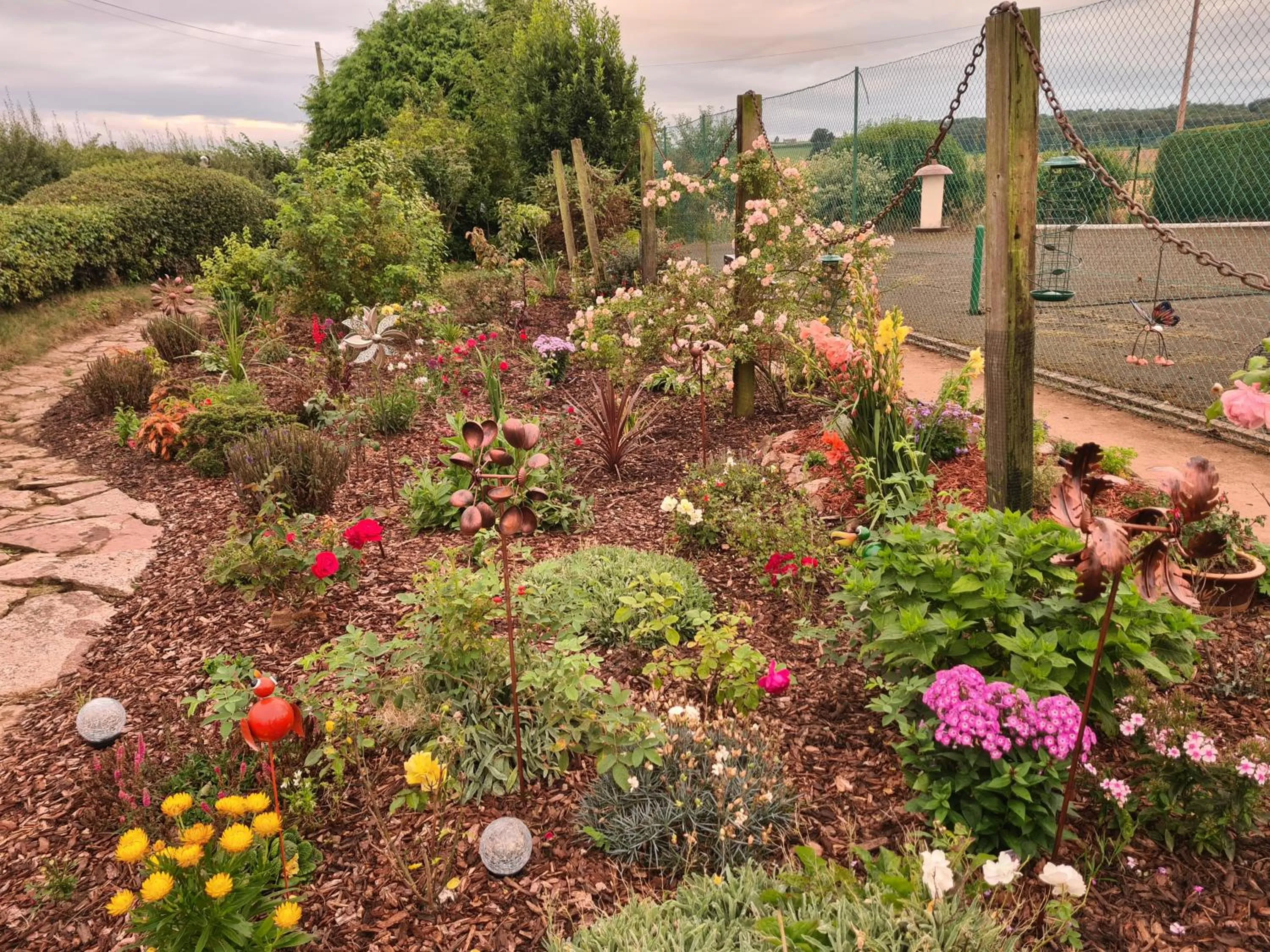 Garden in Upper Eyton Farmhouse B&B