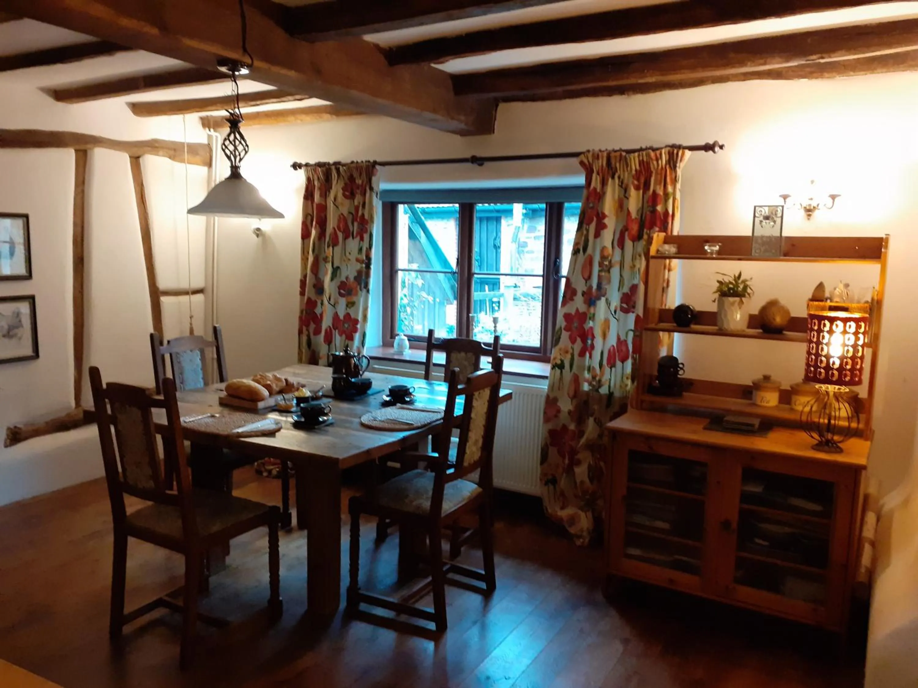 Dining area in Witherhill Granary