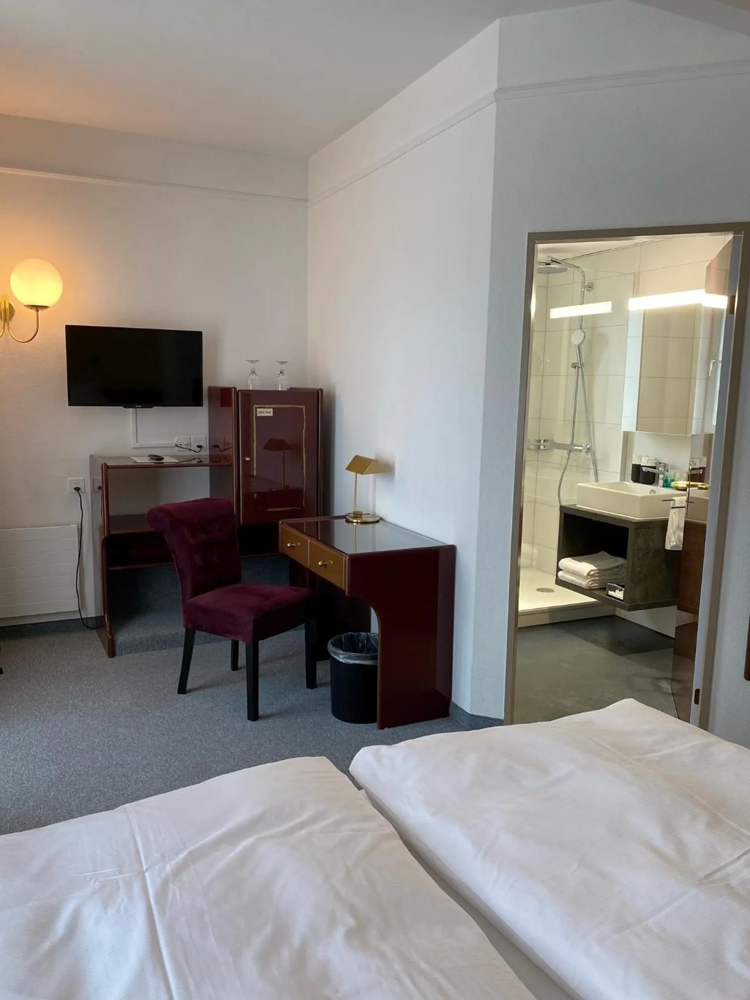 Photo of the whole room, Bed in Boutique City Hotel Gallo