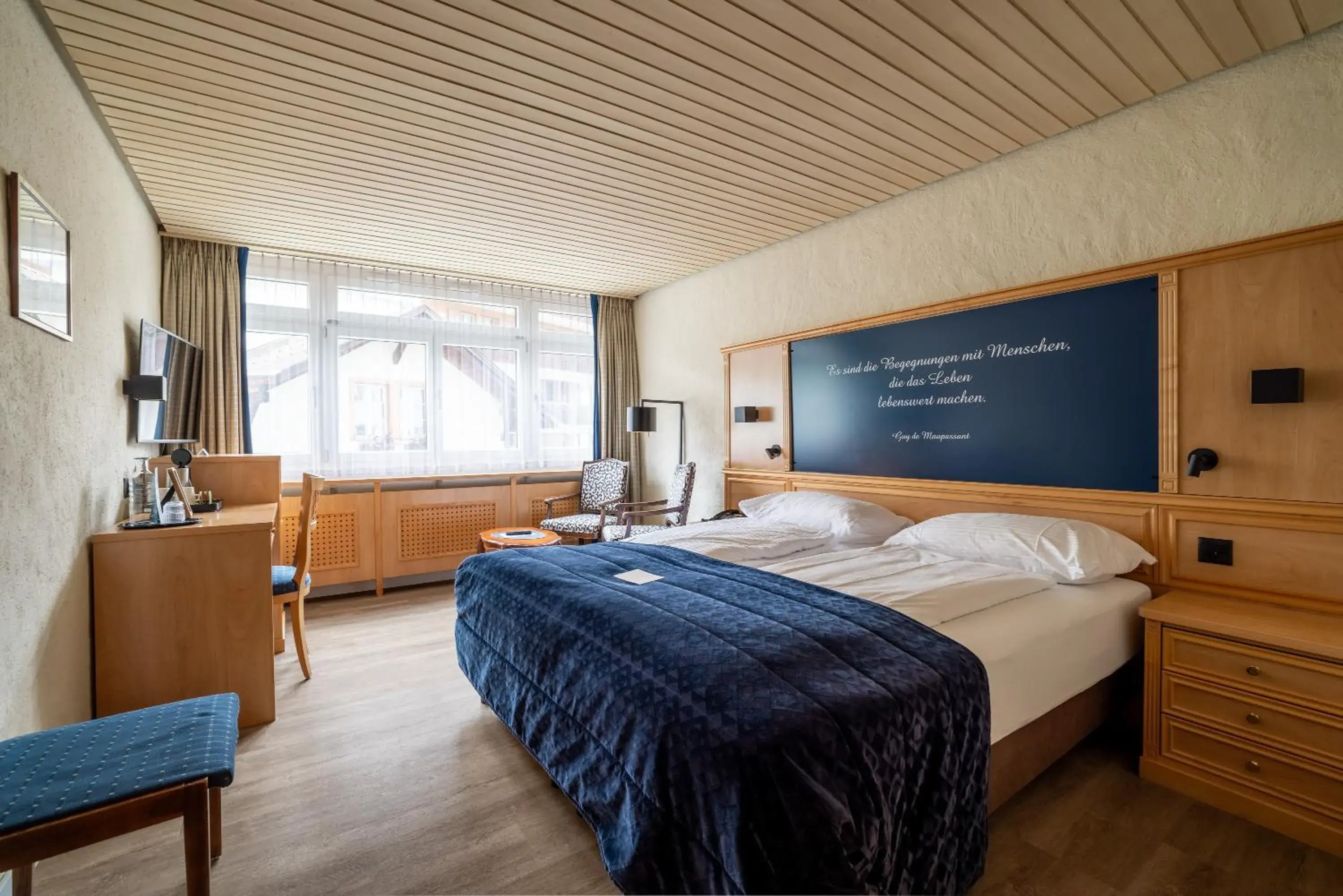 Standard Double Room in Hotel Kreuz & Post Grindelwald Standard Double Room in Hotel Kreuz & Post Grindelwald