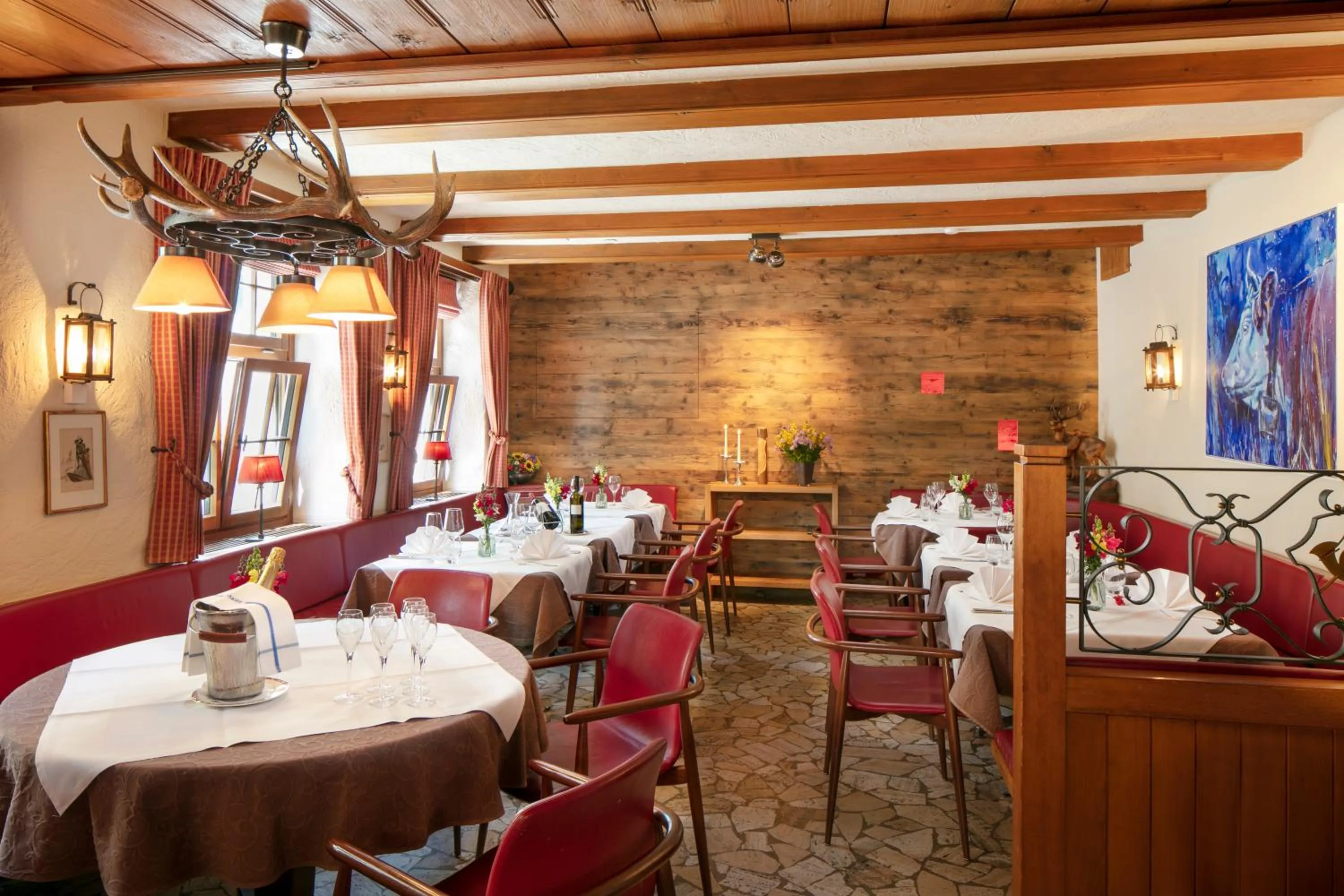 Restaurant/places to eat in Hotel Kreuz & Post Grindelwald