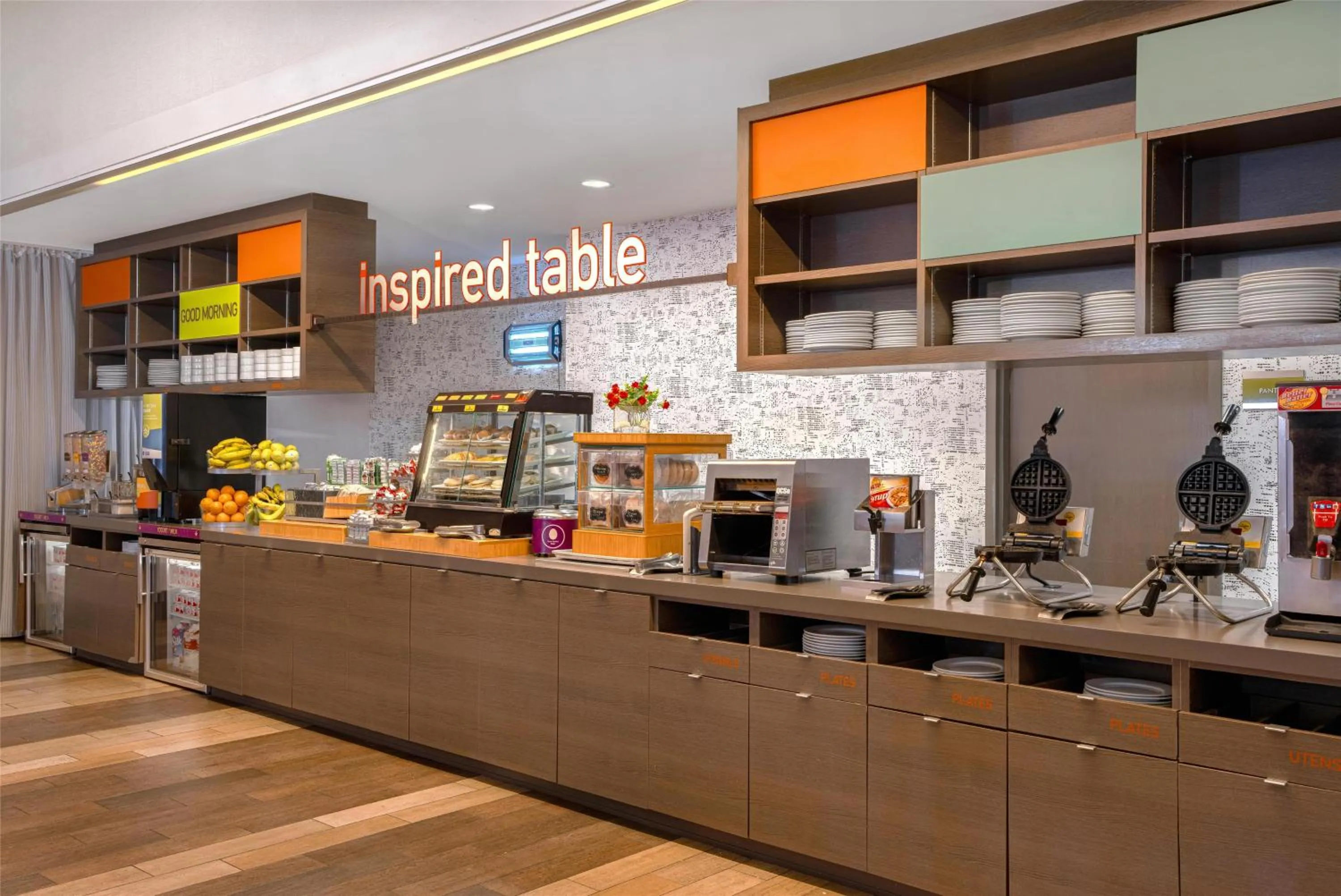 Breakfast in Home2 Suites by Hilton Philadelphia Convention Center