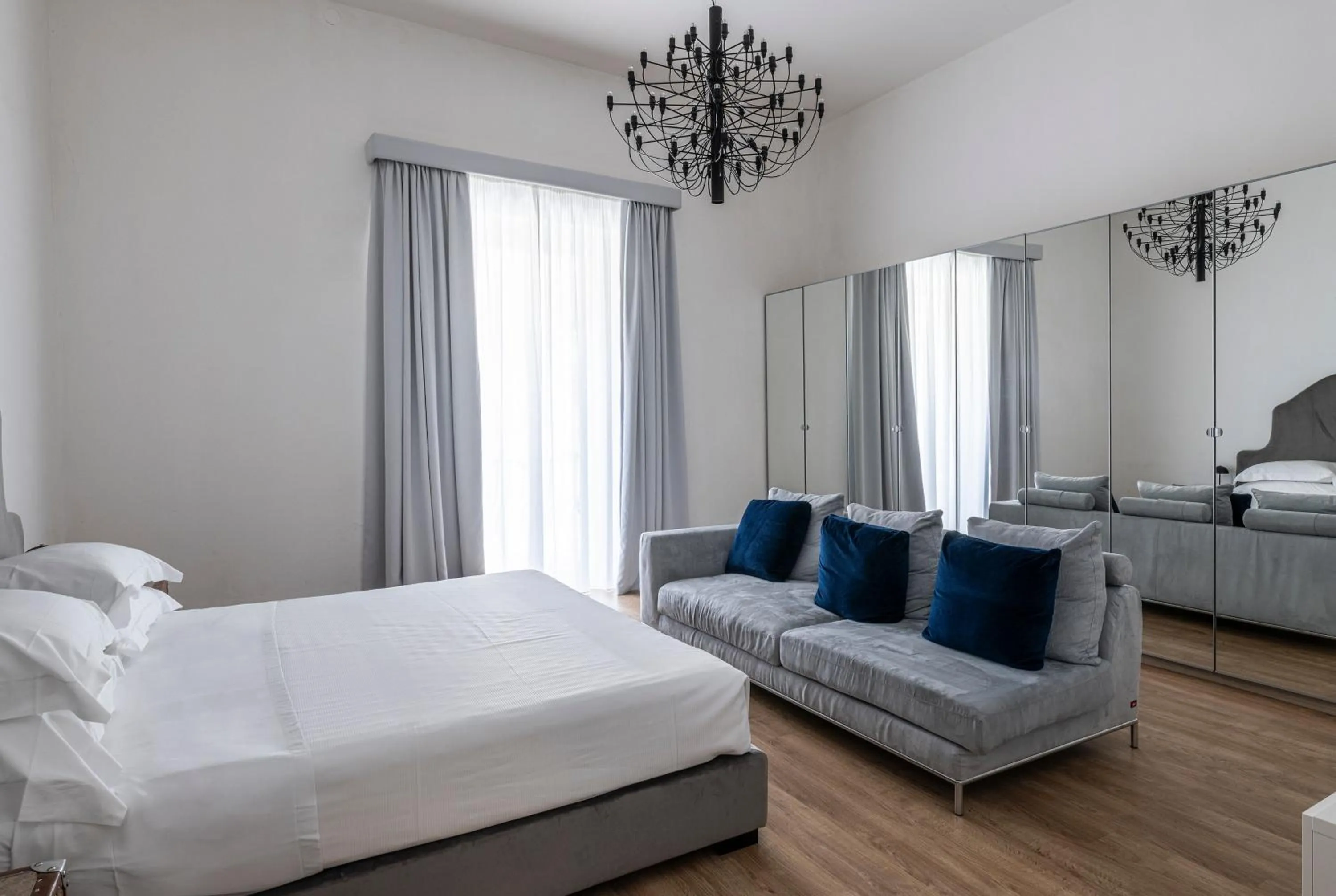 Bed in La Dépendance Hotel