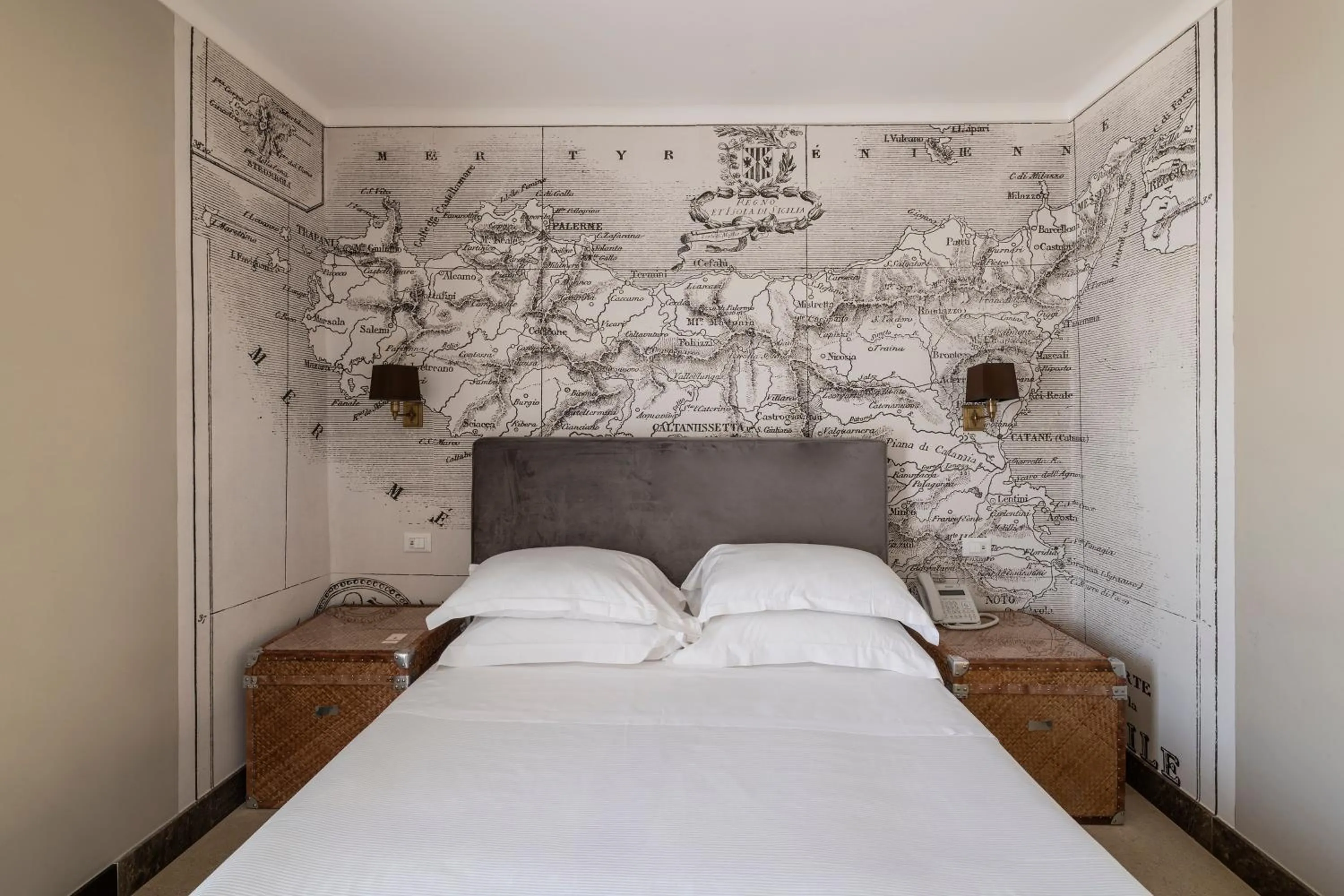 Bed in La Dépendance Hotel