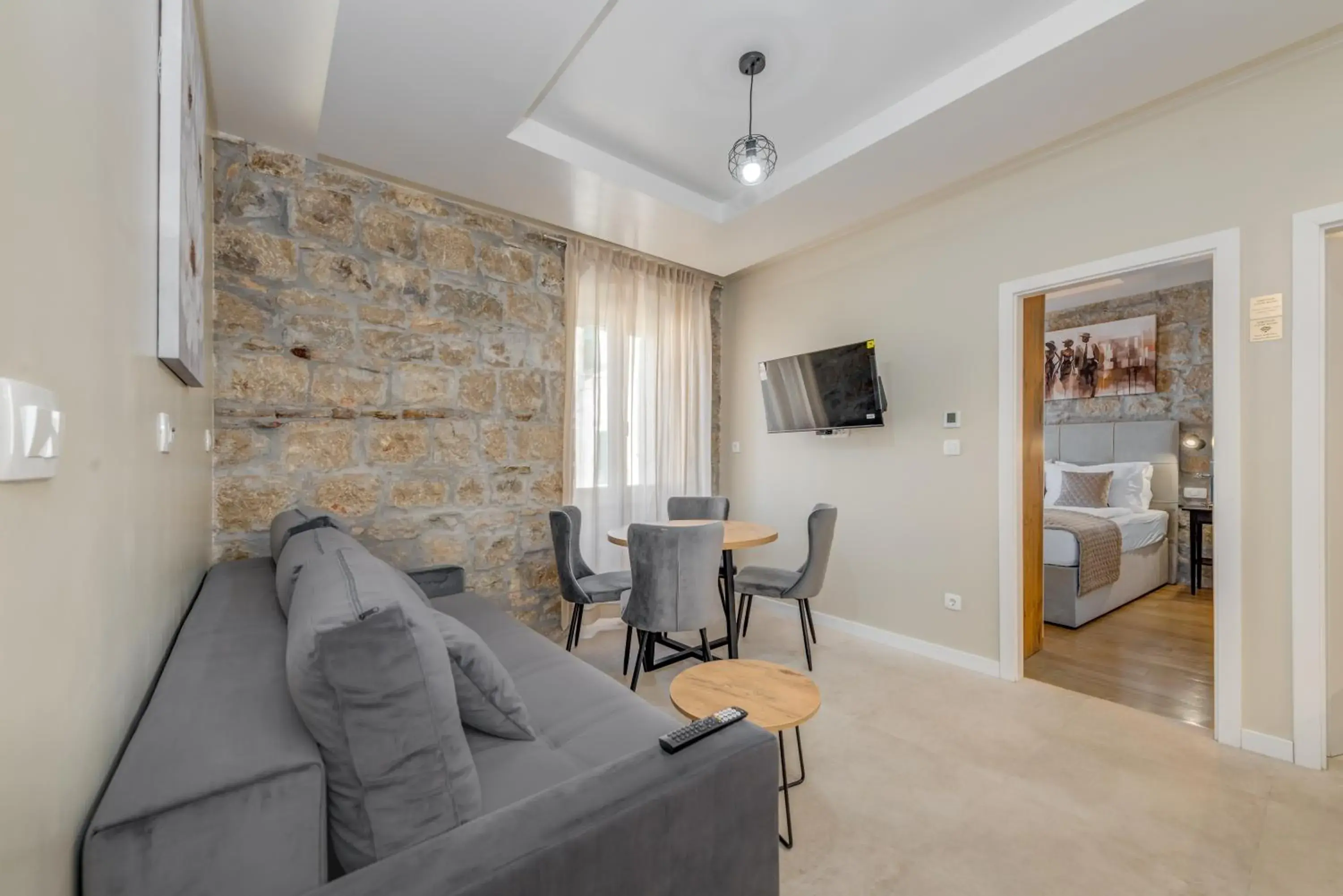 InMotion Luxury Rooms InMotion Luxury Rooms
