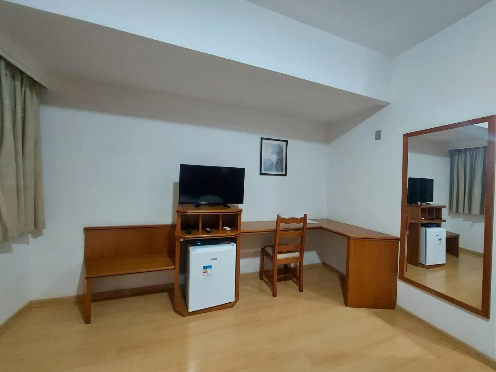 TV and multimedia in Hotel Tenda