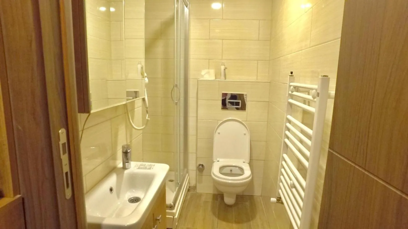 NOUR SUITE & RESIDENCE