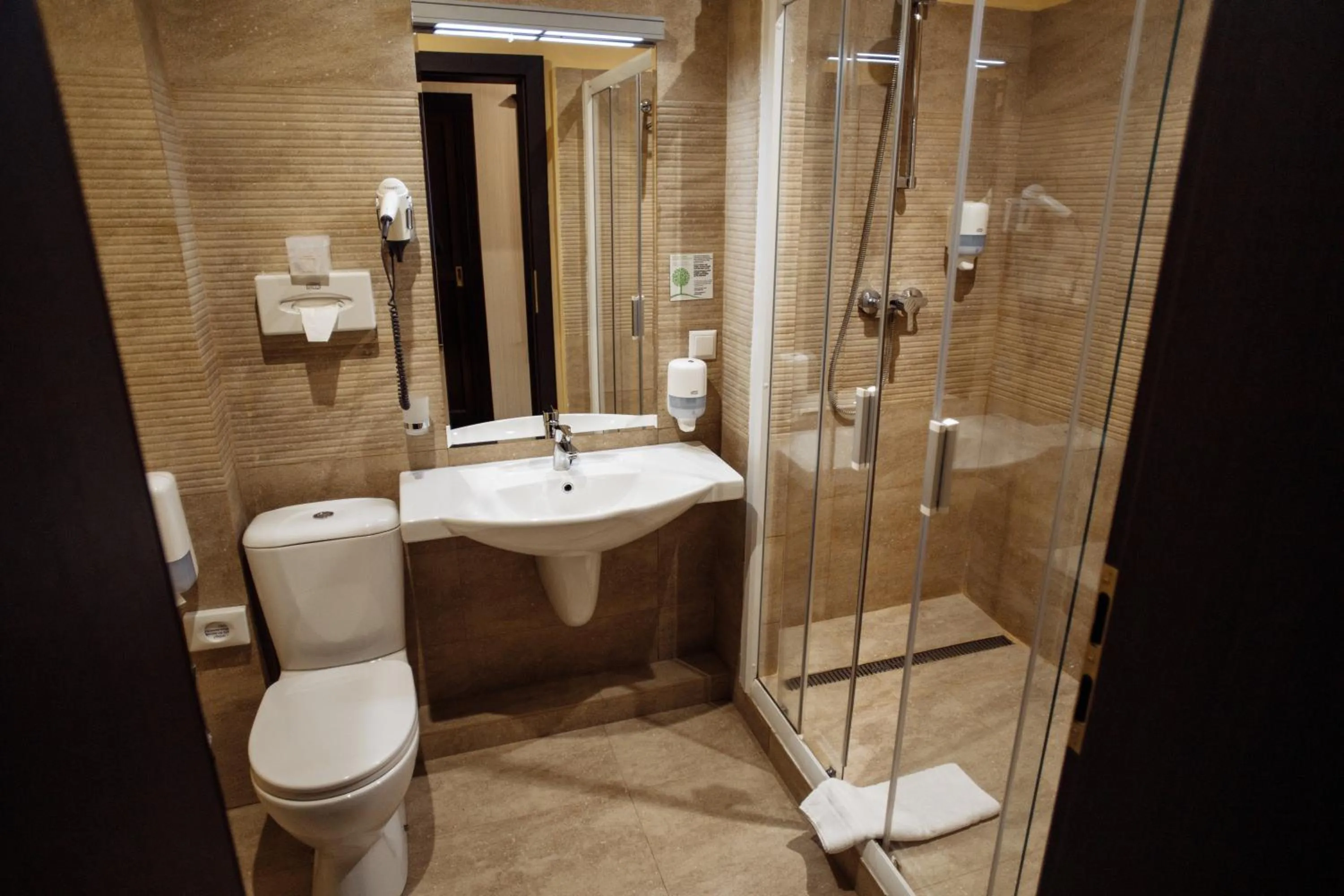 Shower in Optima Collection Zhytomyr