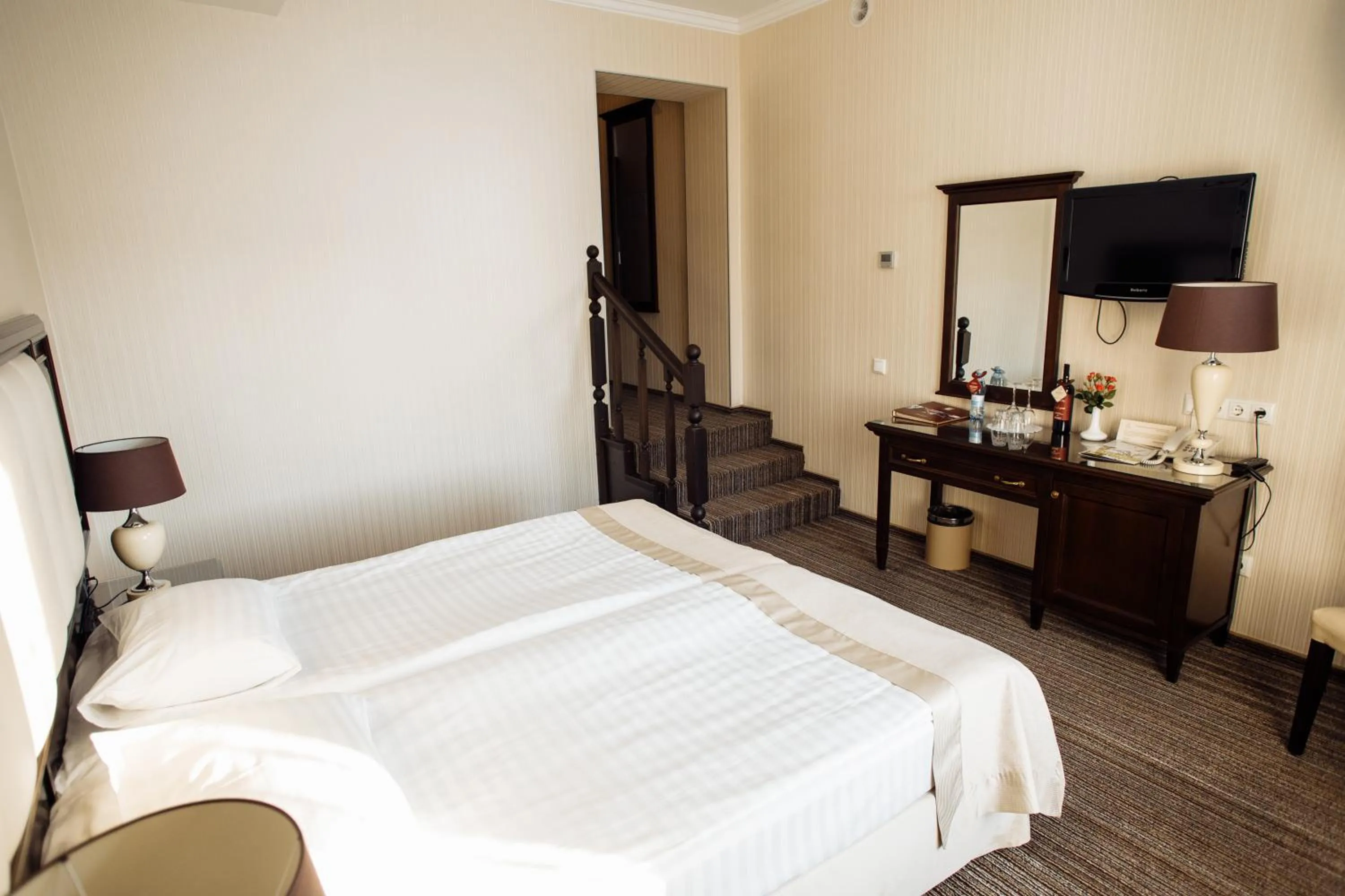 Photo of the whole room, Bed in Optima Collection Zhytomyr