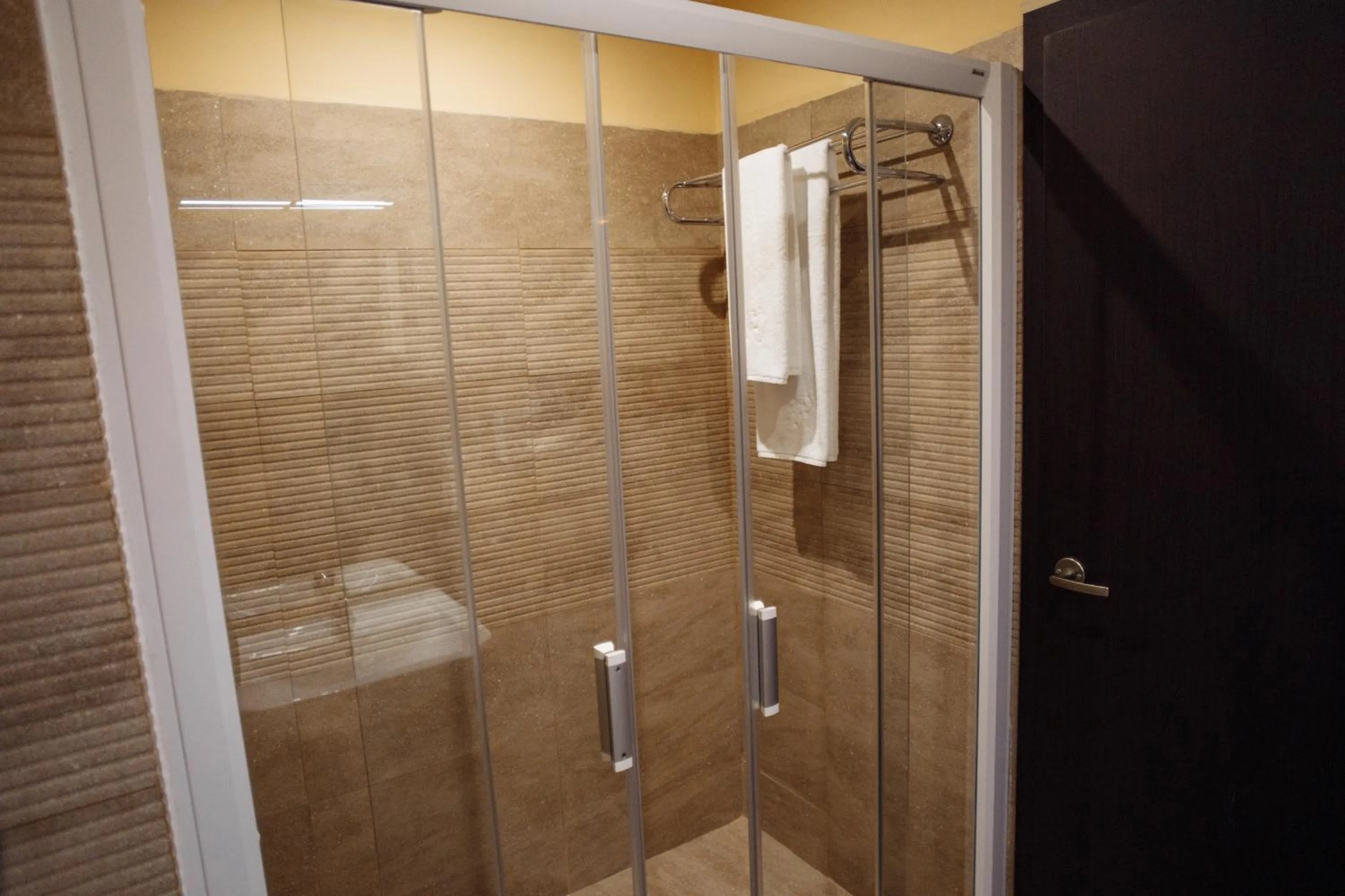 Shower in Optima Collection Zhytomyr