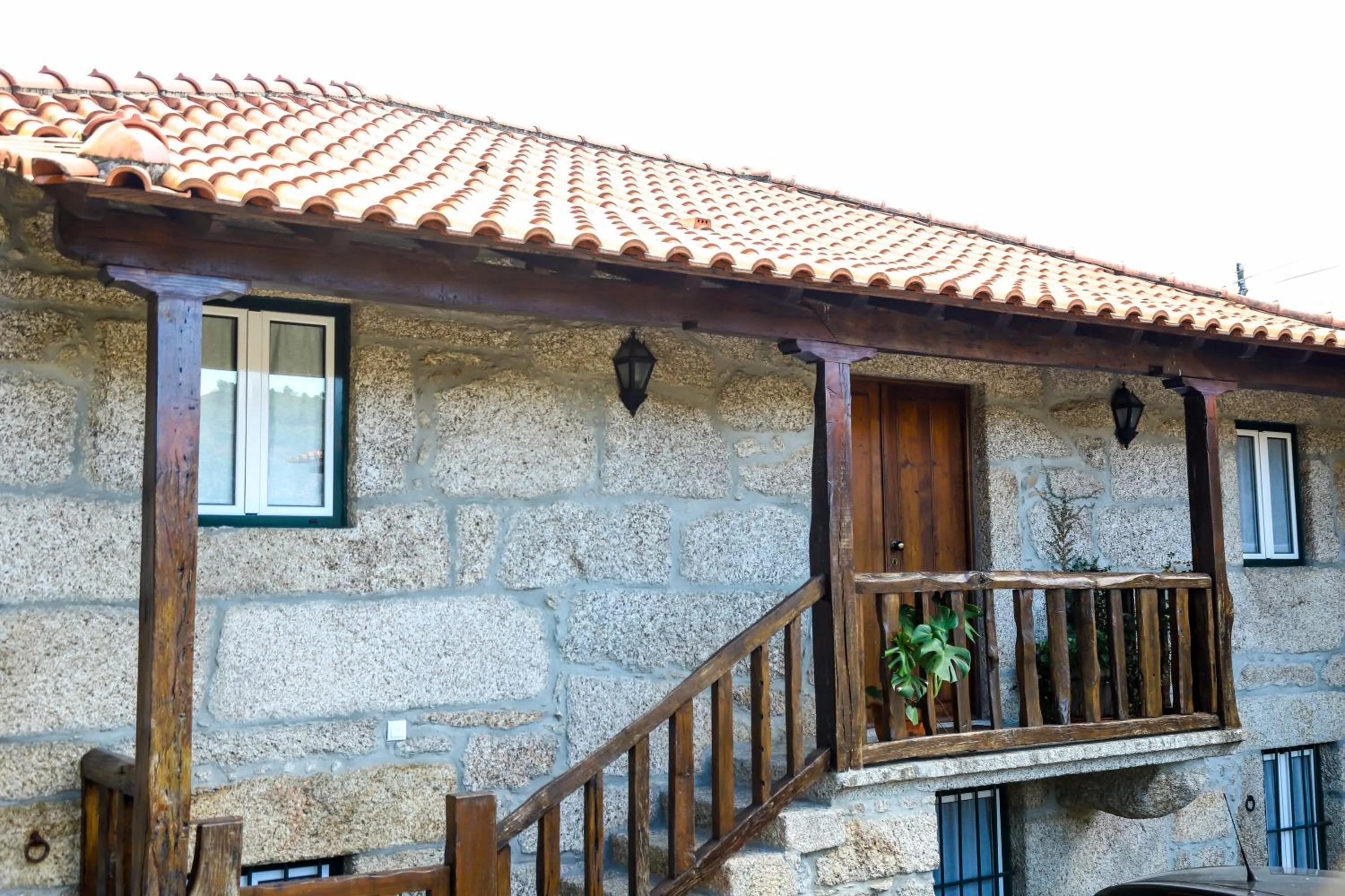 Three-Bedroom Apartment in Casa De Carcavelos