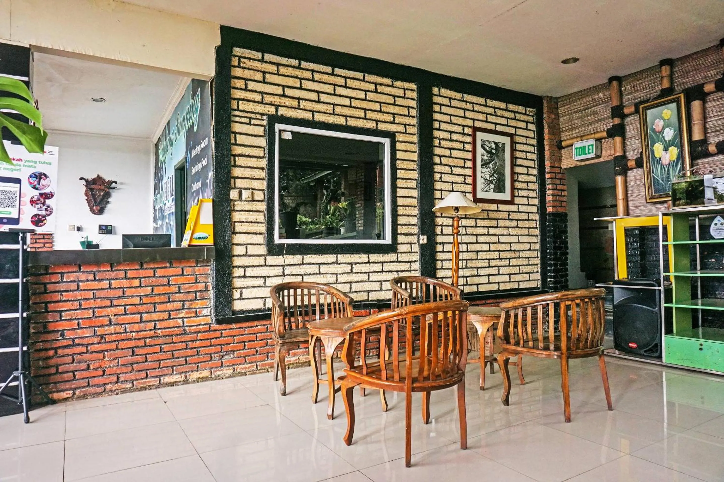 Restaurant/places to eat in Cunang Hill Hotel & Resort