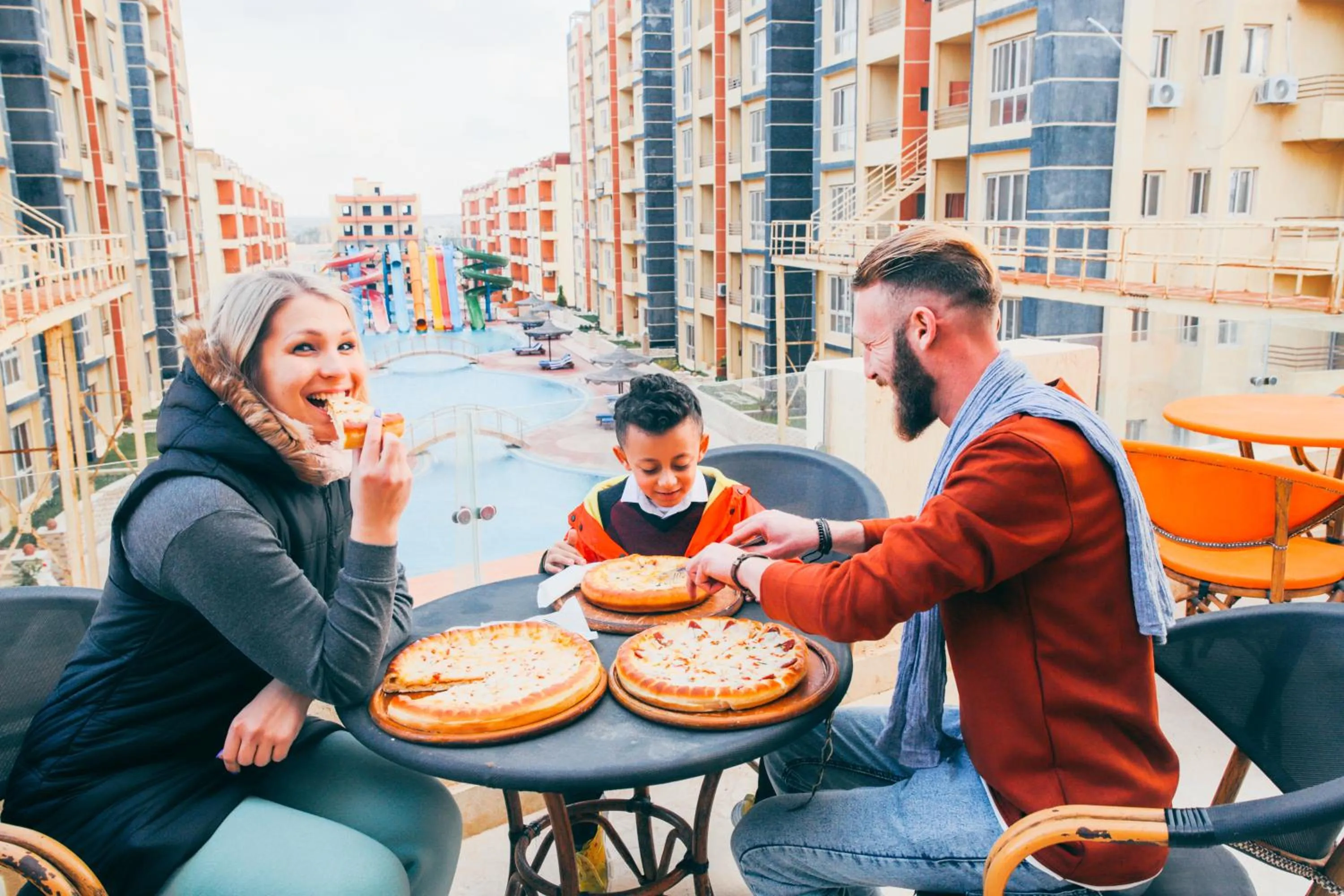 Restaurant/places to eat in Retal View North Coast Aqua Park