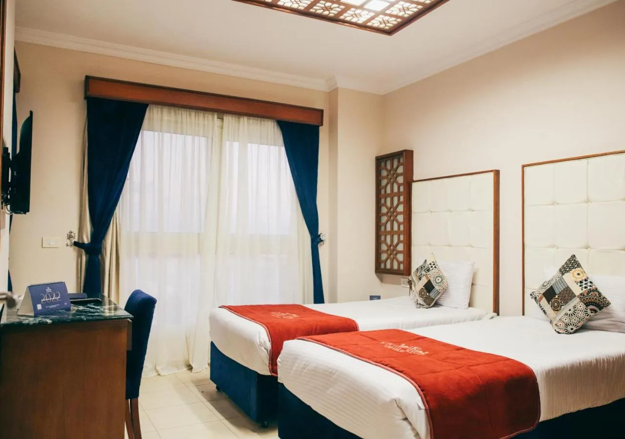 Photo of the whole room, Bed in Retal View North Coast Aqua Park