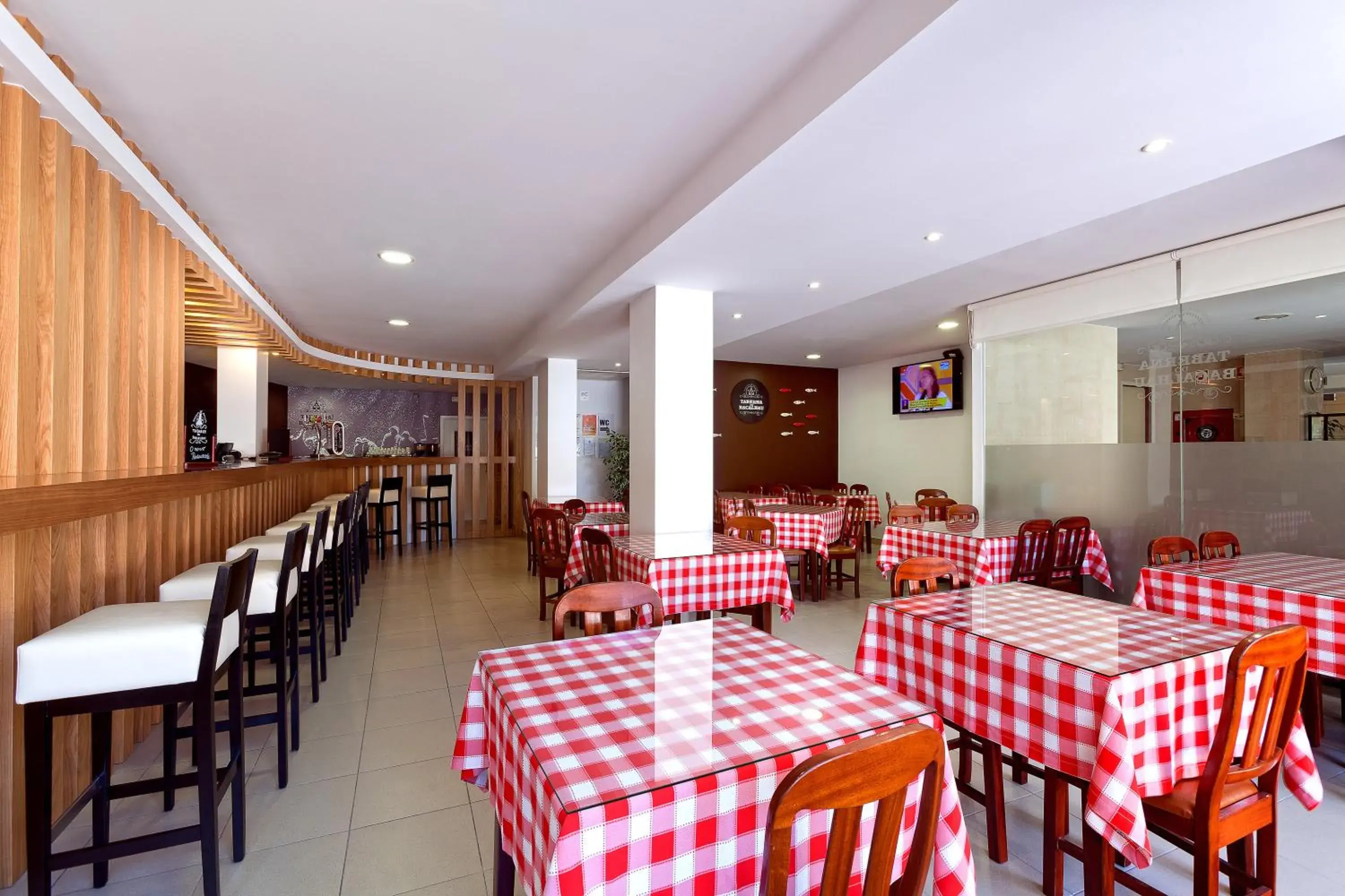 Restaurant/places to eat in Ribeiro Hotel Restaurant/places to eat in Ribeiro Hotel