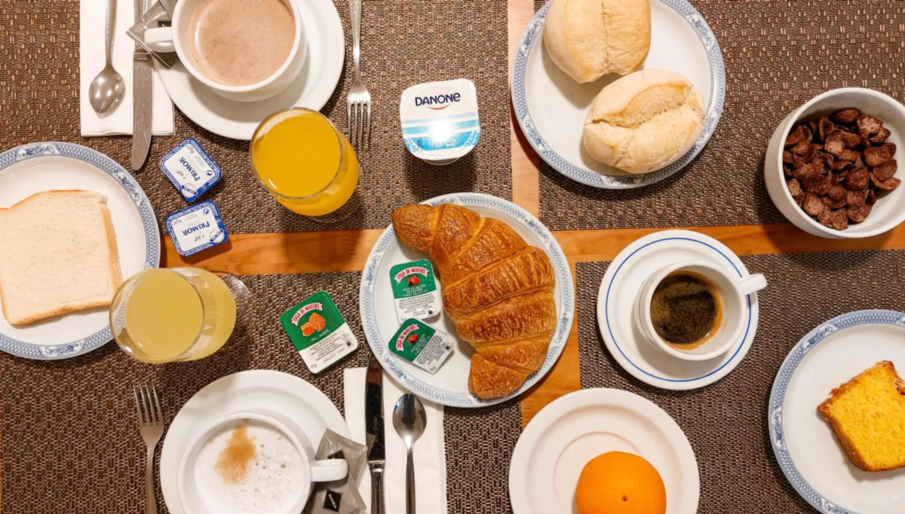 Food in Ribeiro Hotel Food in Ribeiro Hotel