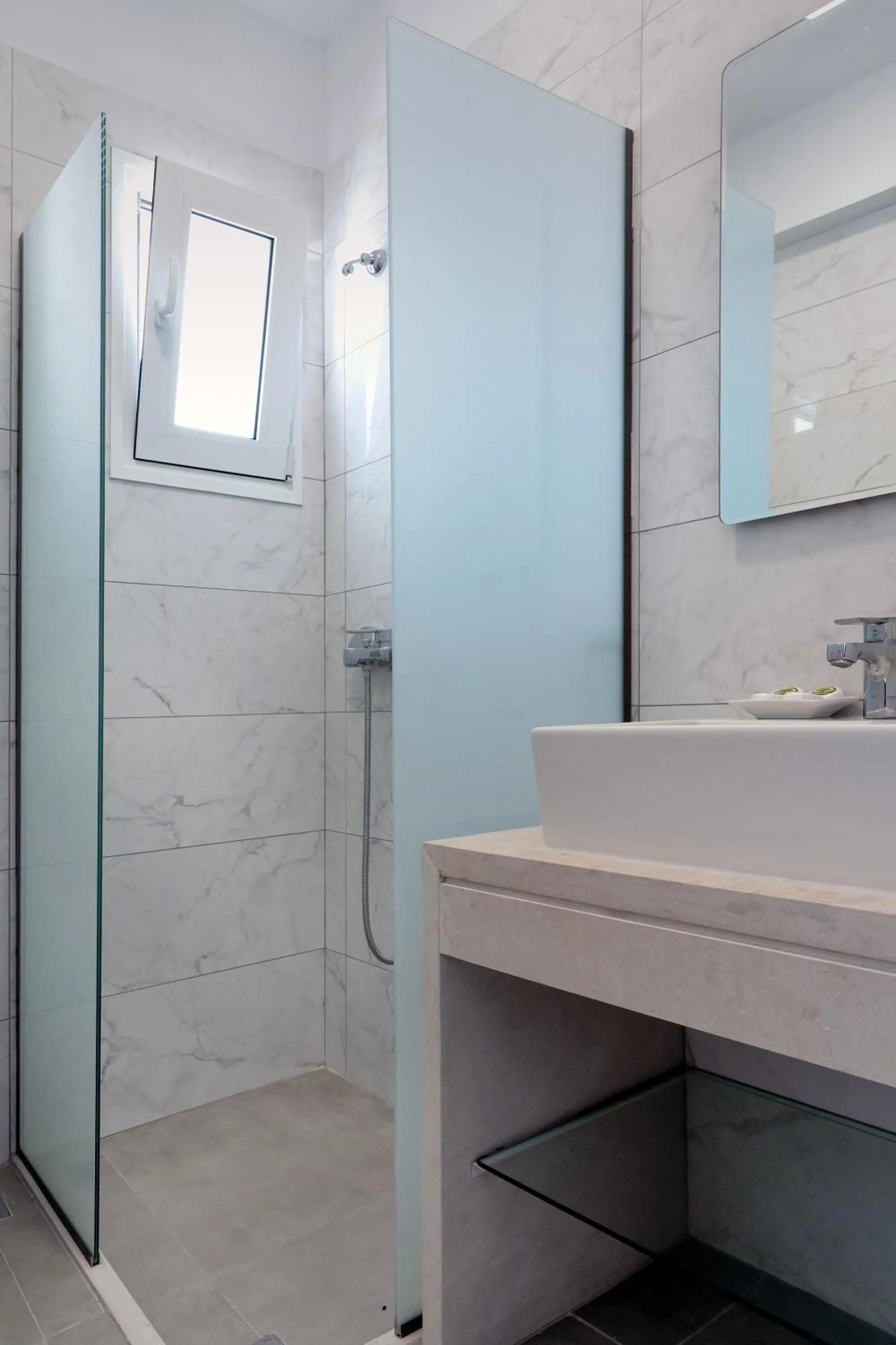 Bathroom in Aegean Horizon apartments