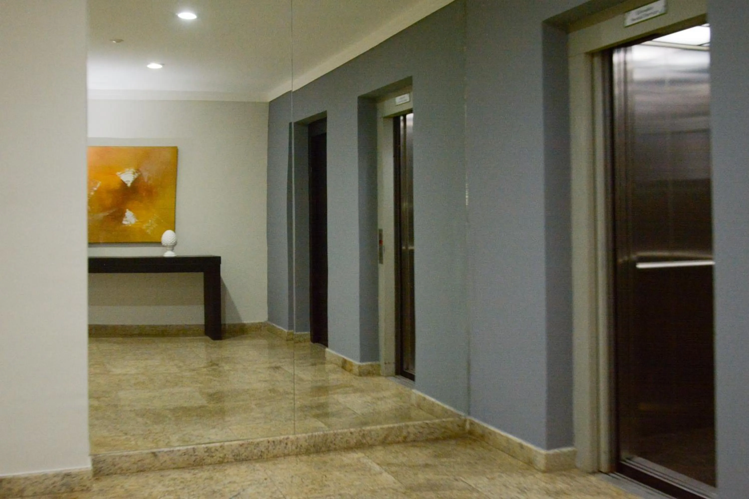 Property building in BOMBONATO HOTEL - Fácil Acesso ao Aeroporto e parque de Exposições ABCZ