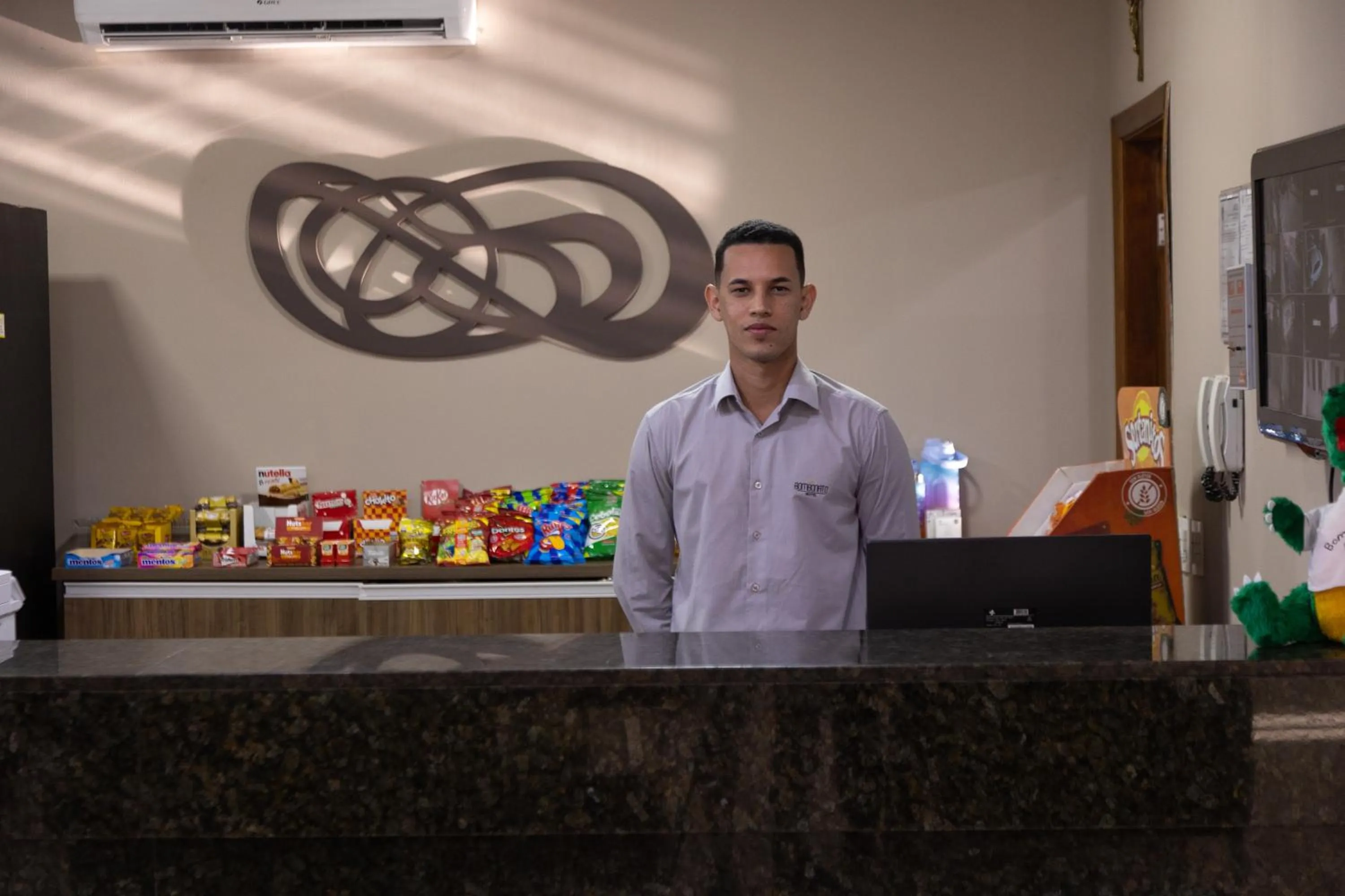 Lobby or reception in BOMBONATO HOTEL - Fácil Acesso ao Aeroporto e parque de Exposições ABCZ