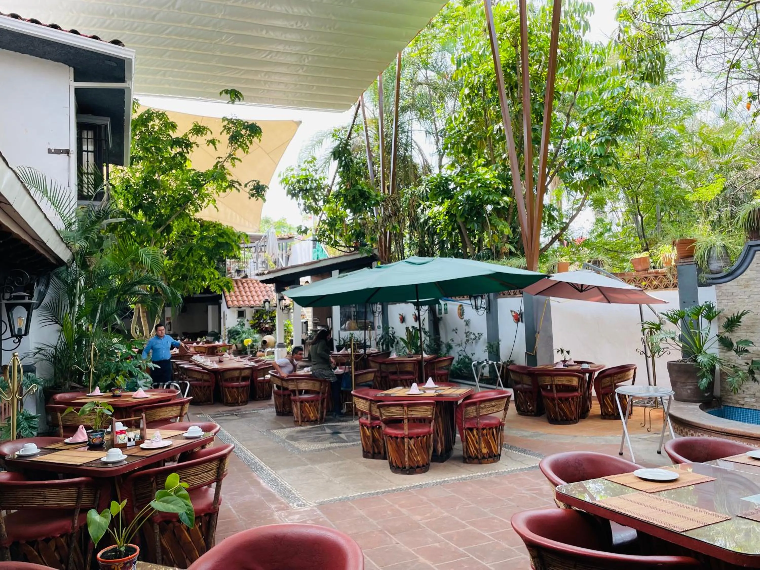 Restaurant/places to eat in Villa Bonita Les Terrasses