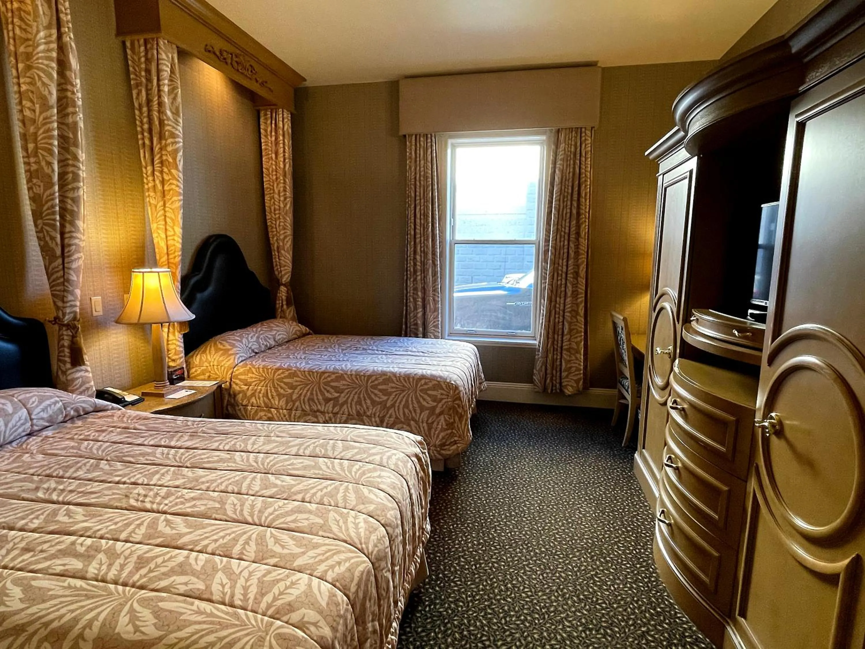 Bed in Celebrity Boutique Hotel