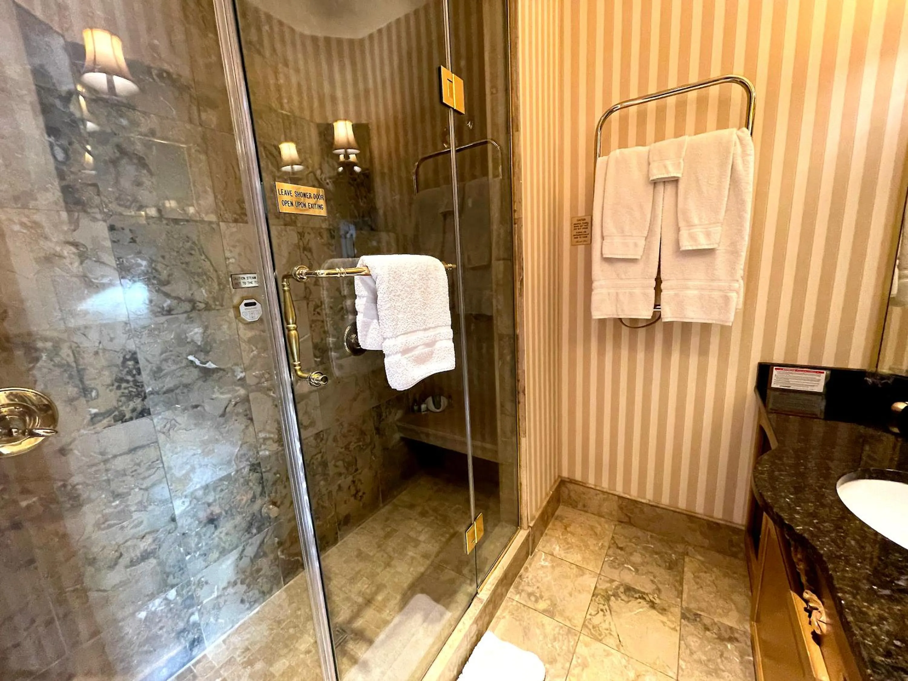Celebrity Boutique Hotel