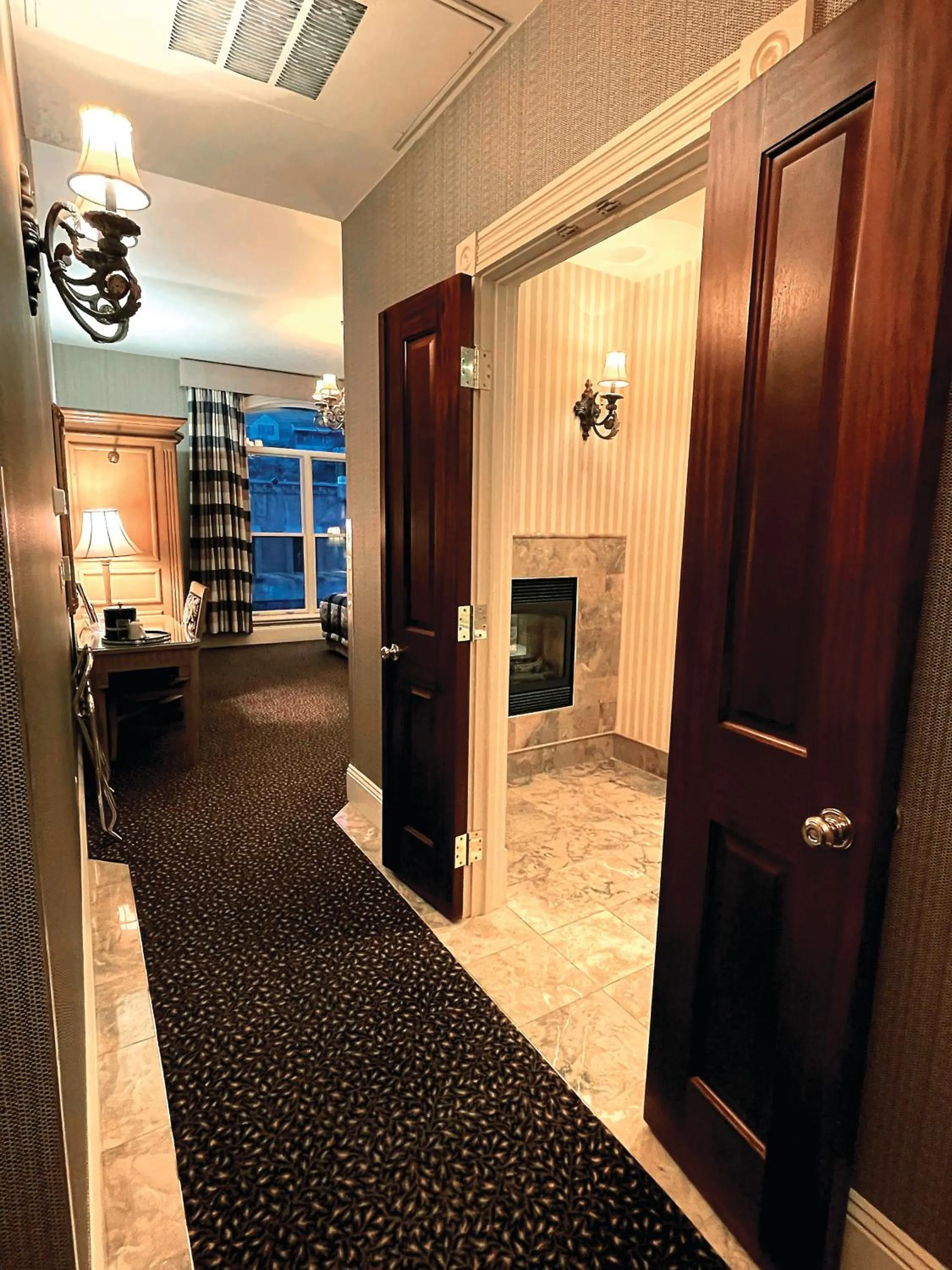 Celebrity Boutique Hotel