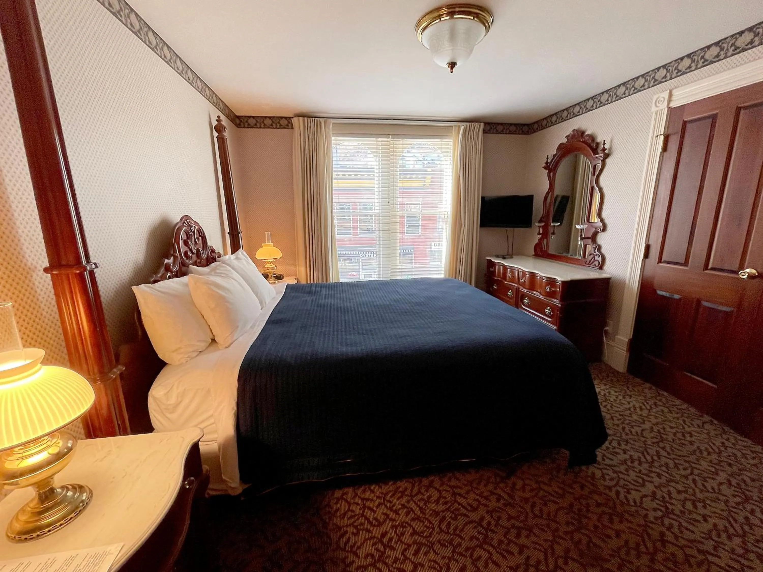 Bed in Celebrity Boutique Hotel