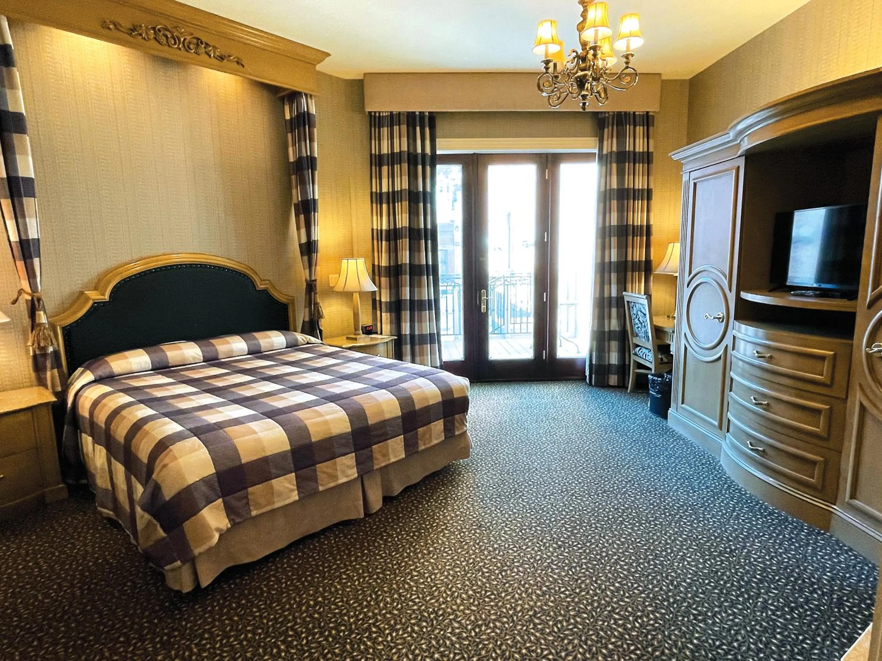 Bed in Celebrity Boutique Hotel