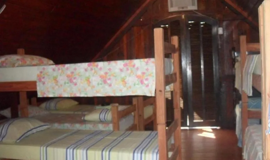 Bed in Ronaldo's Pousada